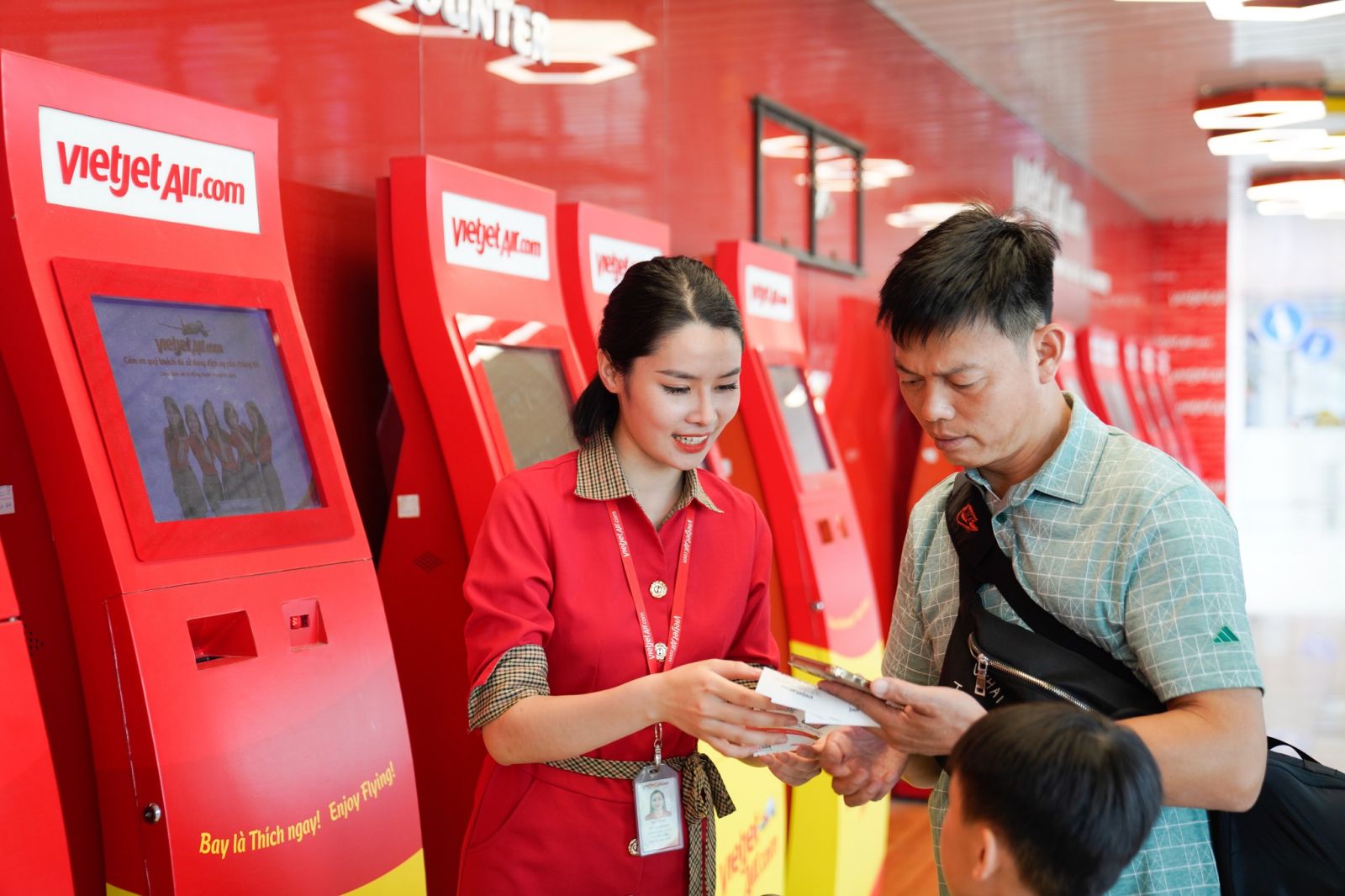 Vietjet mở b&aacute;n sớm 2,5 triệu v&eacute; Tết Nguy&ecirc;n đ&aacute;n 2026- Ảnh 1.