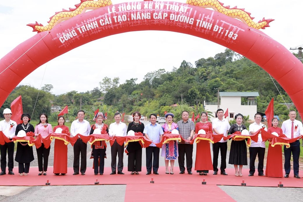 Tuy&ecirc;n Quang: Kh&aacute;nh th&agrave;nh hai c&ocirc;ng tr&igrave;nh ch&agrave;o mừng 80 năm Quốc kh&aacute;nh 2/9- Ảnh 2.