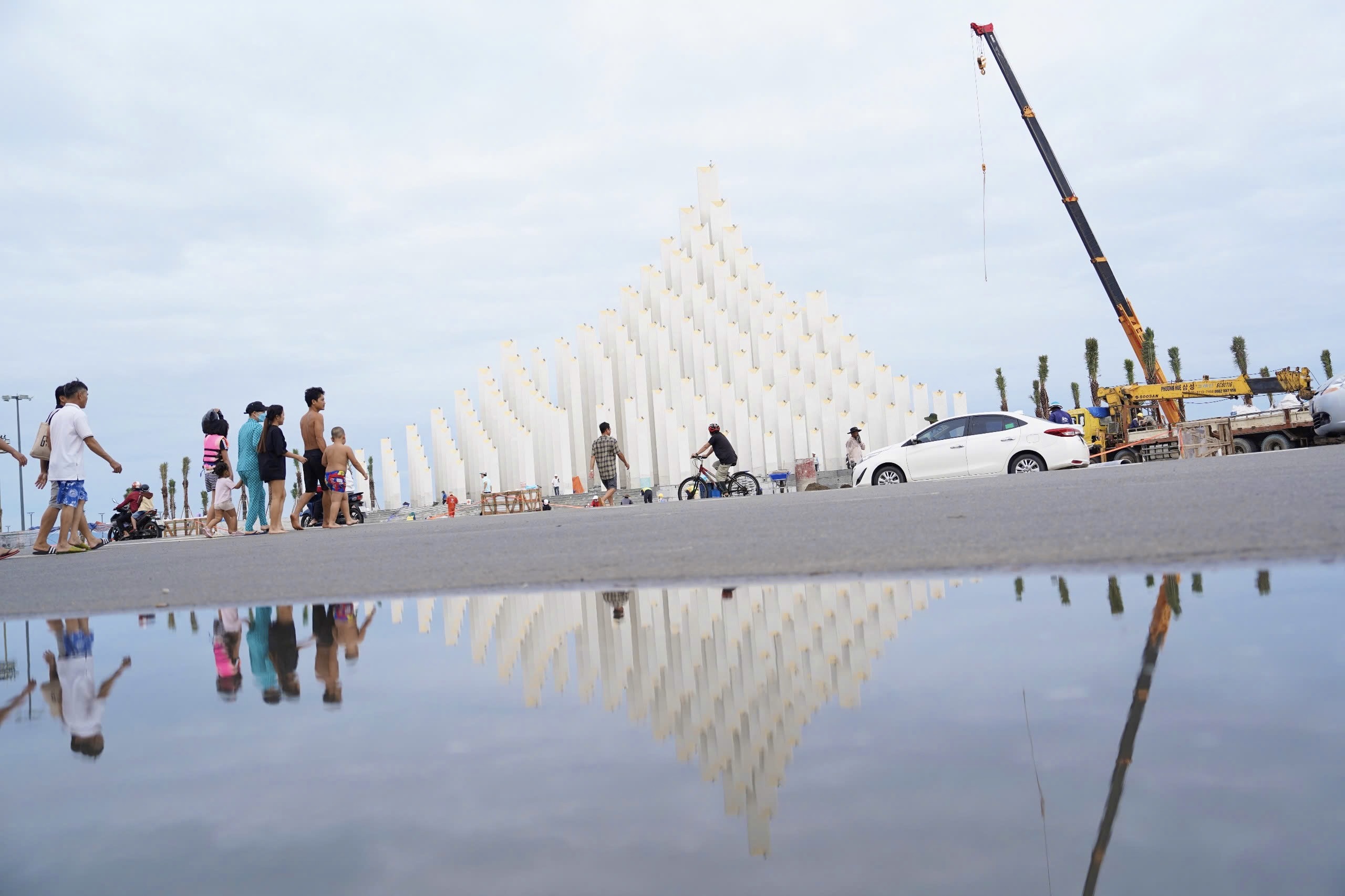 Bãi Sau TP.HCM đã khoác áo mới rực rỡ trước giờ G, sẵn sàng phục vụ khách vui lễ 2/9- Ảnh 16. Bãi Sau TP.HCM đã khoác áo mới rực rỡ trước giờ G, sẵn sàng phục vụ khách vui lễ 2/9- Ảnh 16.