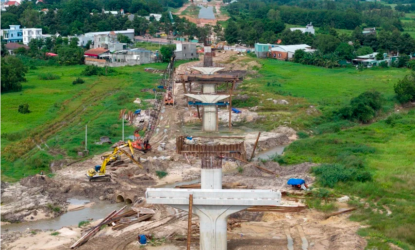 TP.HCM: Nhiều phương &aacute;n gỡ vướng giải ng&acirc;n vốn đầu tư c&ocirc;ng- Ảnh 2.