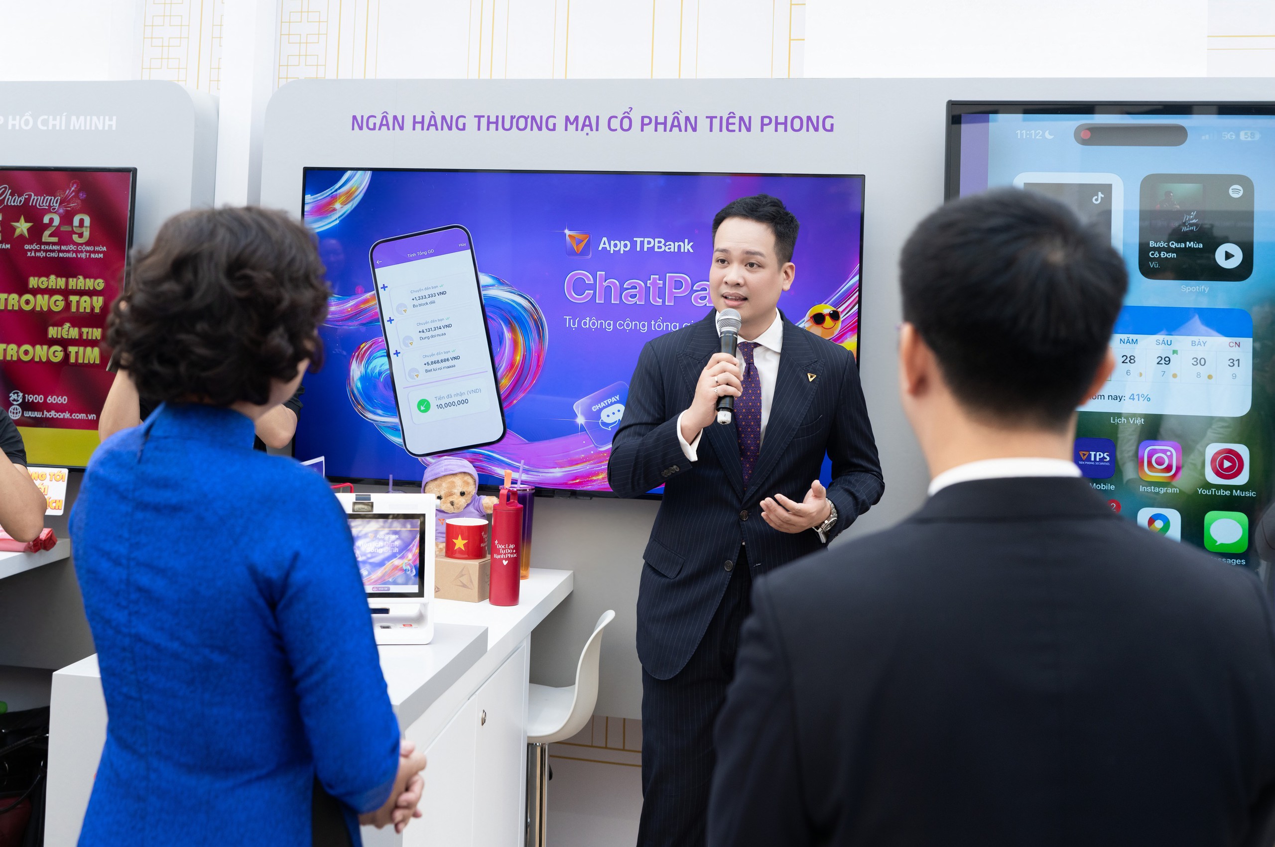 TPBank mang h&agrave;nh tr&igrave;nh số đến Triển l&atilde;m Th&agrave;nh tựu Đất nước- Ảnh 1.