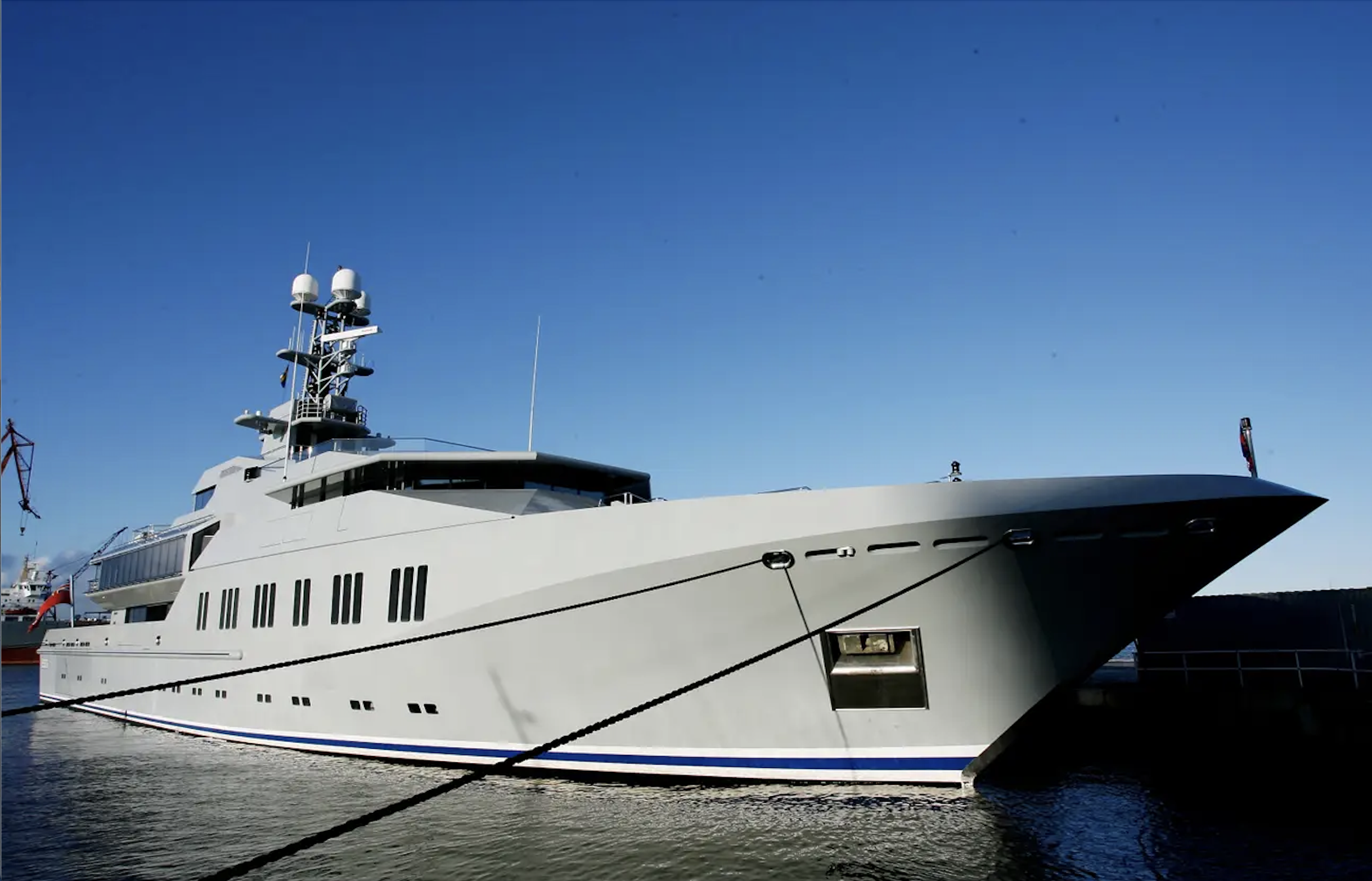 Khám phá những siêu du thuyền lớn nhất thế giới của các tỷ phú công nghệ- Ảnh 10. Khám phá những siêu du thuyền lớn nhất thế giới của các tỷ phú công nghệ- Ảnh 10.
