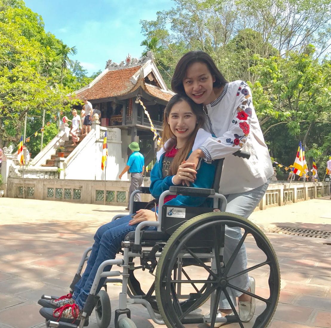 Cuộc đời nhiều bi kịch của diễn viên phim "Đảo của dân ngụ cư" vừa qua đời- Ảnh 2. Cuộc đời nhiều bi kịch của diễn viên phim "Đảo của dân ngụ cư" vừa qua đời- Ảnh 2.