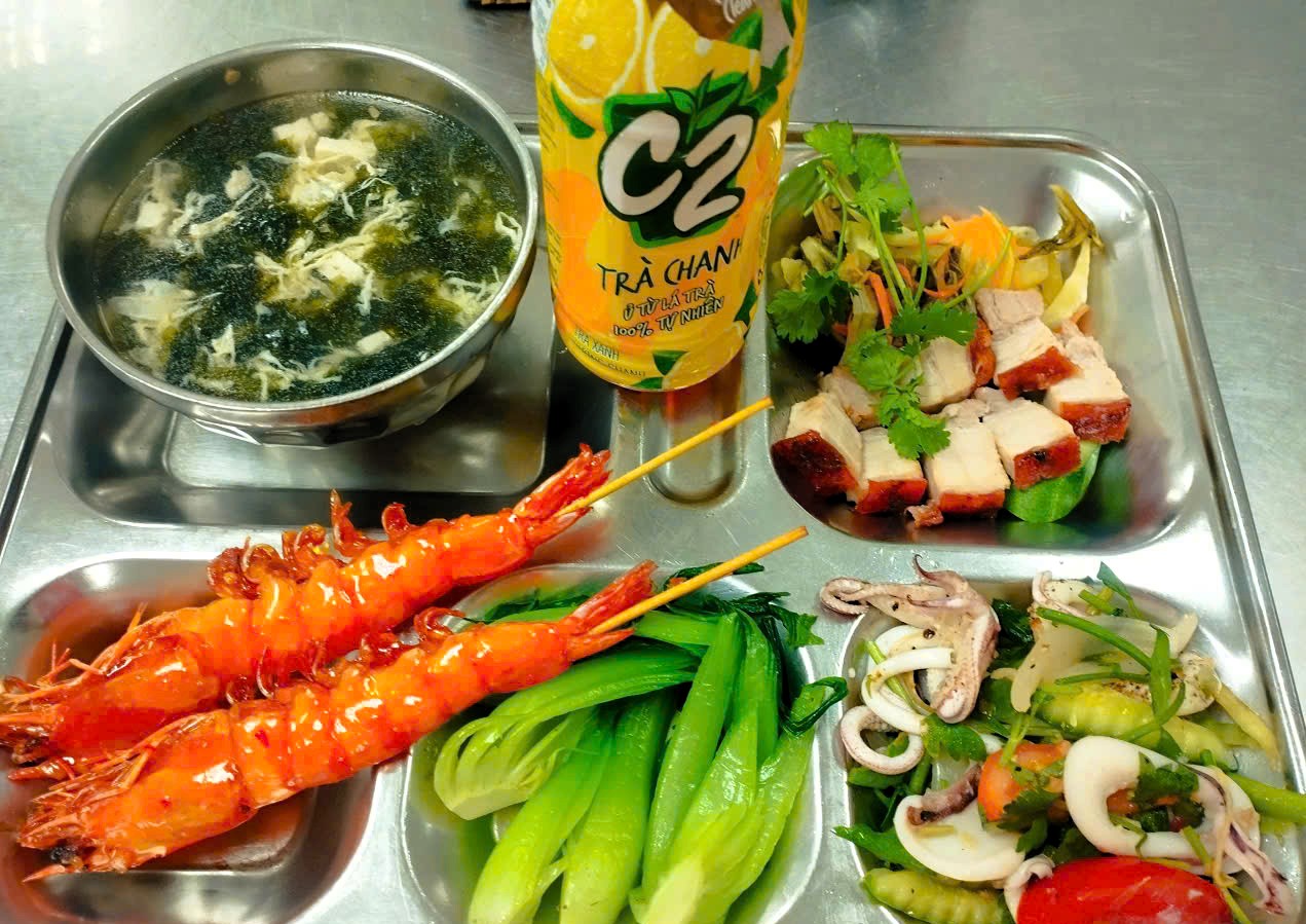 Viglacera gắn kết y&ecirc;u thương với "Bữa cơm C&ocirc;ng đo&agrave;n"- Ảnh 12.