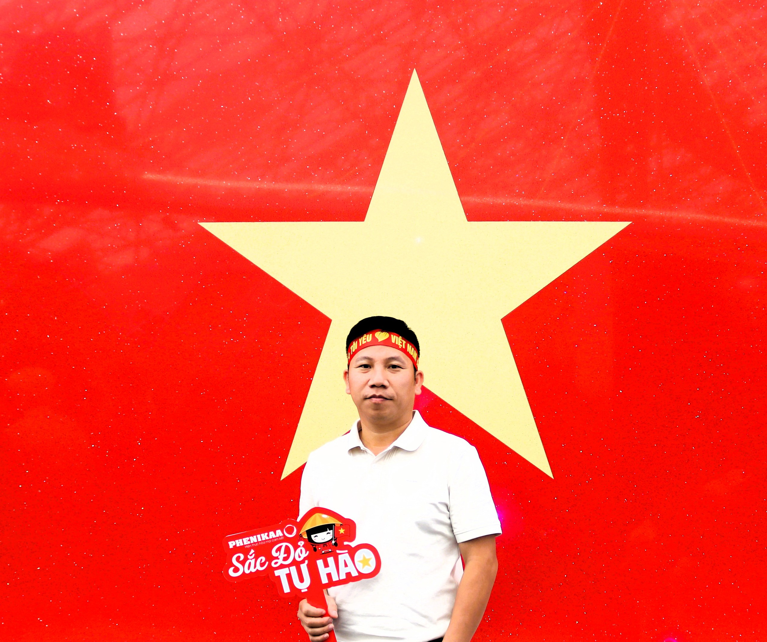 Check in với Quốc kỳ bằng đ&aacute; lớn nhất Việt Nam tại triển l&atilde;m th&agrave;nh tựu ng&agrave;nh X&acirc;y dựng- Ảnh 15.