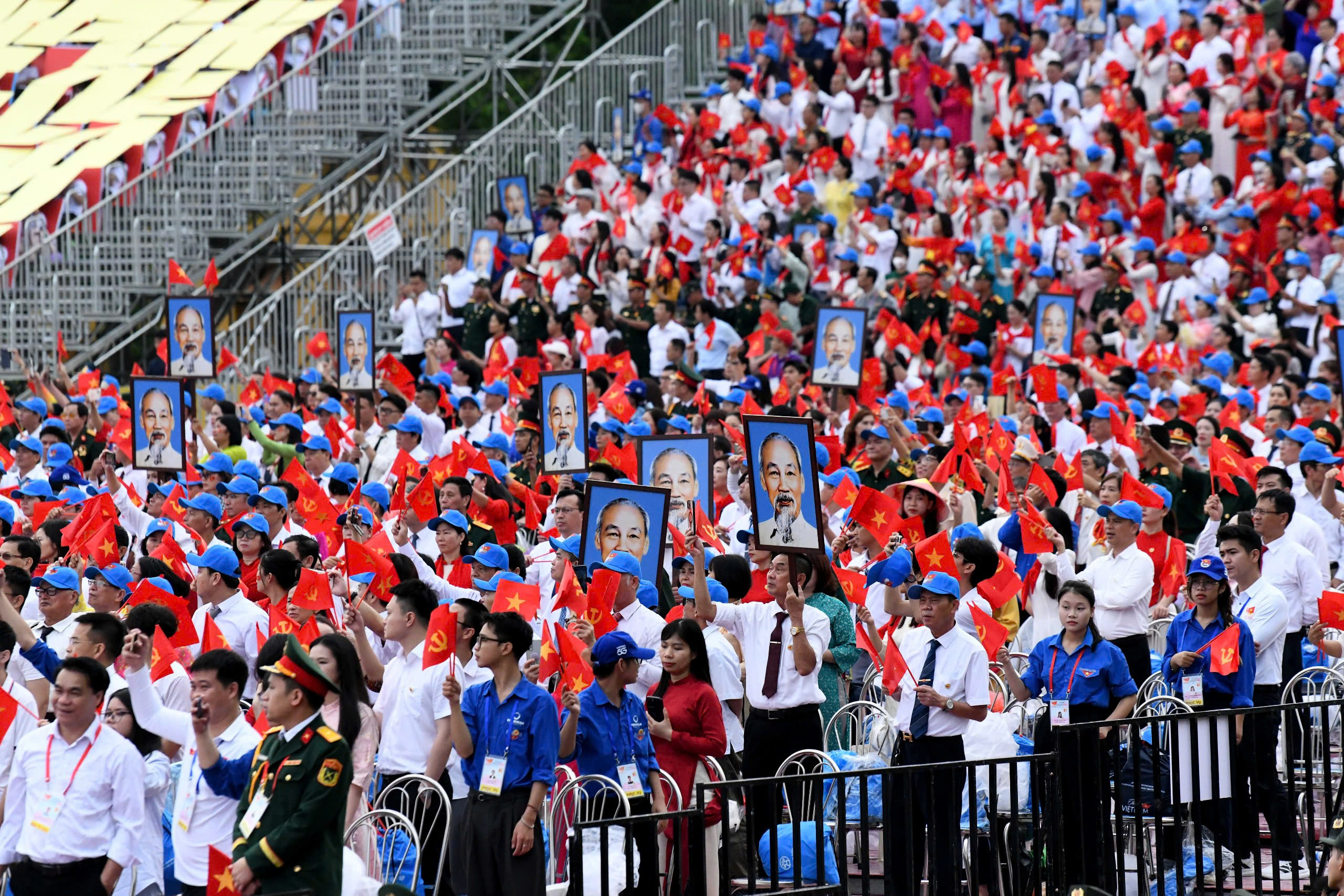 To&agrave;n cảnh tổng duyệt diễu binh, diễu h&agrave;nh, sẵn s&agrave;ng cho đại lễ 2/9- Ảnh 1.