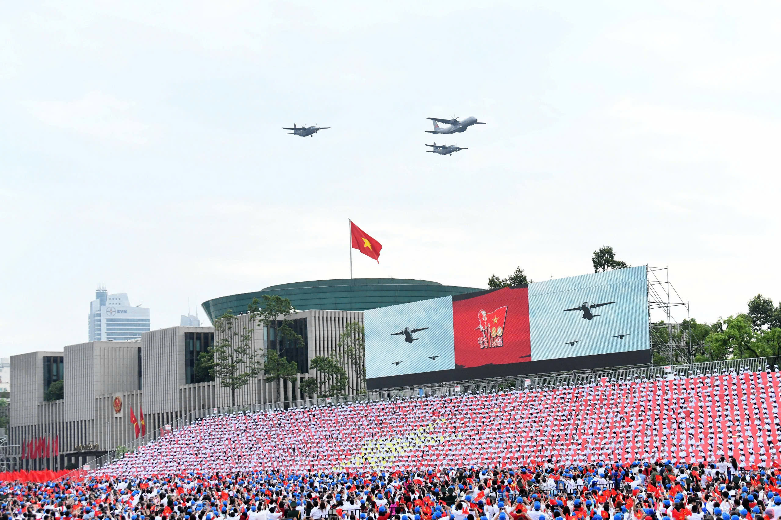 To&agrave;n cảnh tổng duyệt diễu binh, diễu h&agrave;nh, sẵn s&agrave;ng cho đại lễ 2/9- Ảnh 4.