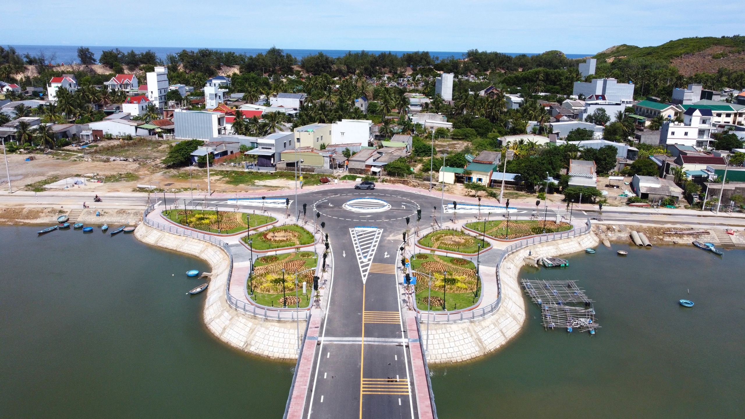 Quảng Ng&atilde;i sẵn s&agrave;ng th&ocirc;ng xe cầu Thạnh Đức 265 tỷ đồng- Ảnh 8.