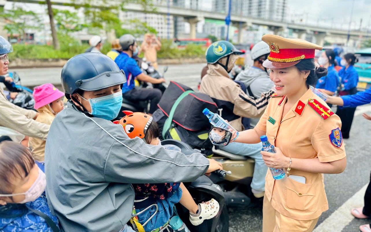 TP.HCM: CSGT triển khai cao điểm đảm bảo ATGT dịp lễ 2/9 v&agrave; m&ugrave;a tựu trường