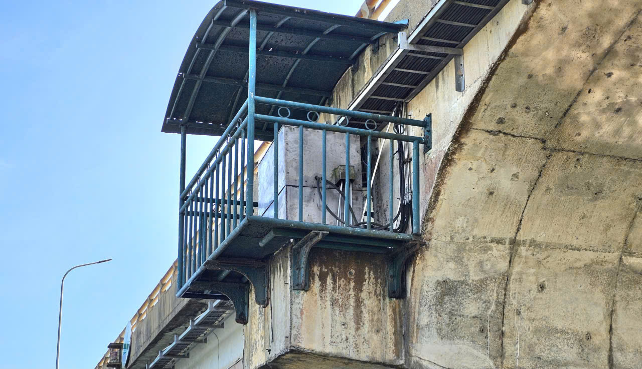 Huế: Cận cảnh c&ocirc;ng tr&igrave;nh giao th&ocirc;ng kết hợp ngăn mặn giữ ngọt trước ng&agrave;y sửa chữa- Ảnh 6.