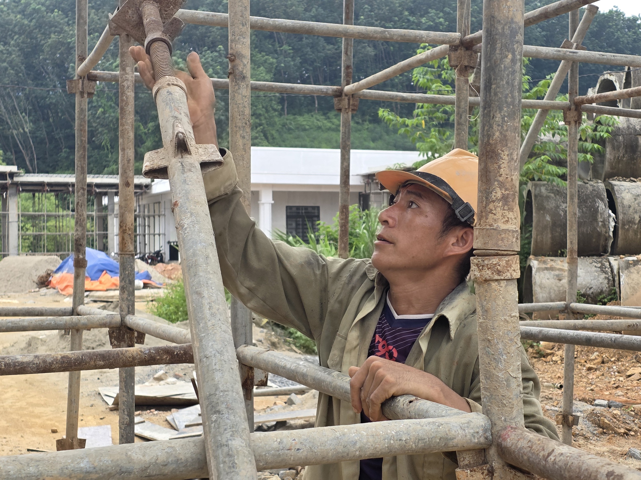 Ngắm bệnh viện tr&ecirc;n 200 tỷ đồng v&ugrave;ng bi&ecirc;n giới L&agrave;o Cai sắp ho&agrave;n th&agrave;nh- Ảnh 9.