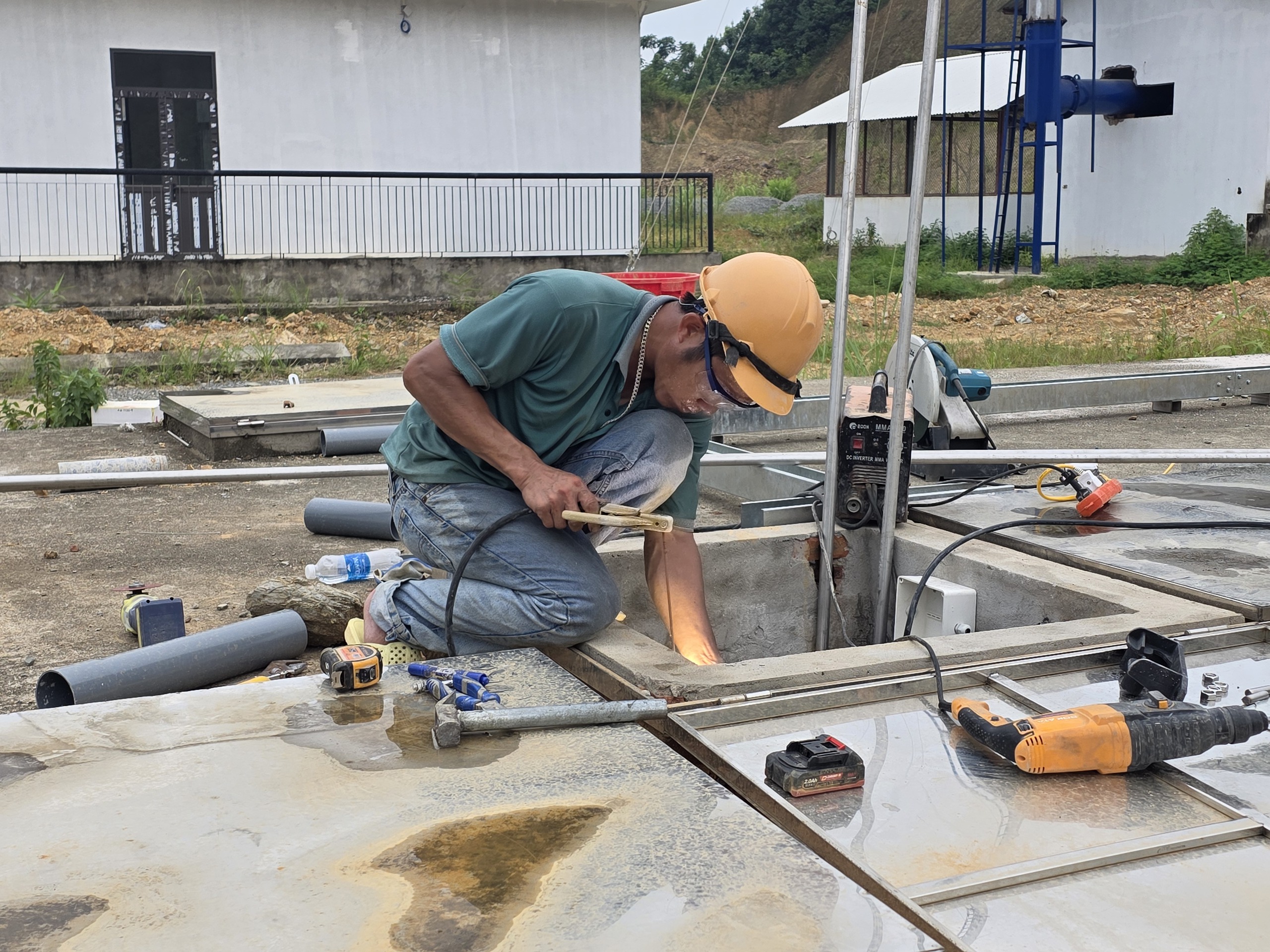 Ngắm bệnh viện tr&ecirc;n 200 tỷ đồng v&ugrave;ng bi&ecirc;n giới L&agrave;o Cai sắp ho&agrave;n th&agrave;nh- Ảnh 10.