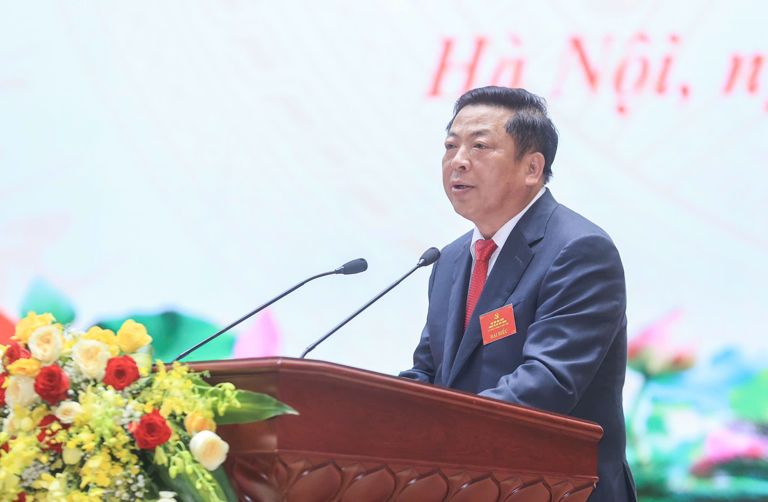 Thủ tướng: Đảng bộ Bộ X&acirc;y dựng l&atilde;nh đạo, chỉ đạo to&agrave;n ng&agrave;nh vượt &aacute;p lực, tạo đột ph&aacute;- Ảnh 4.