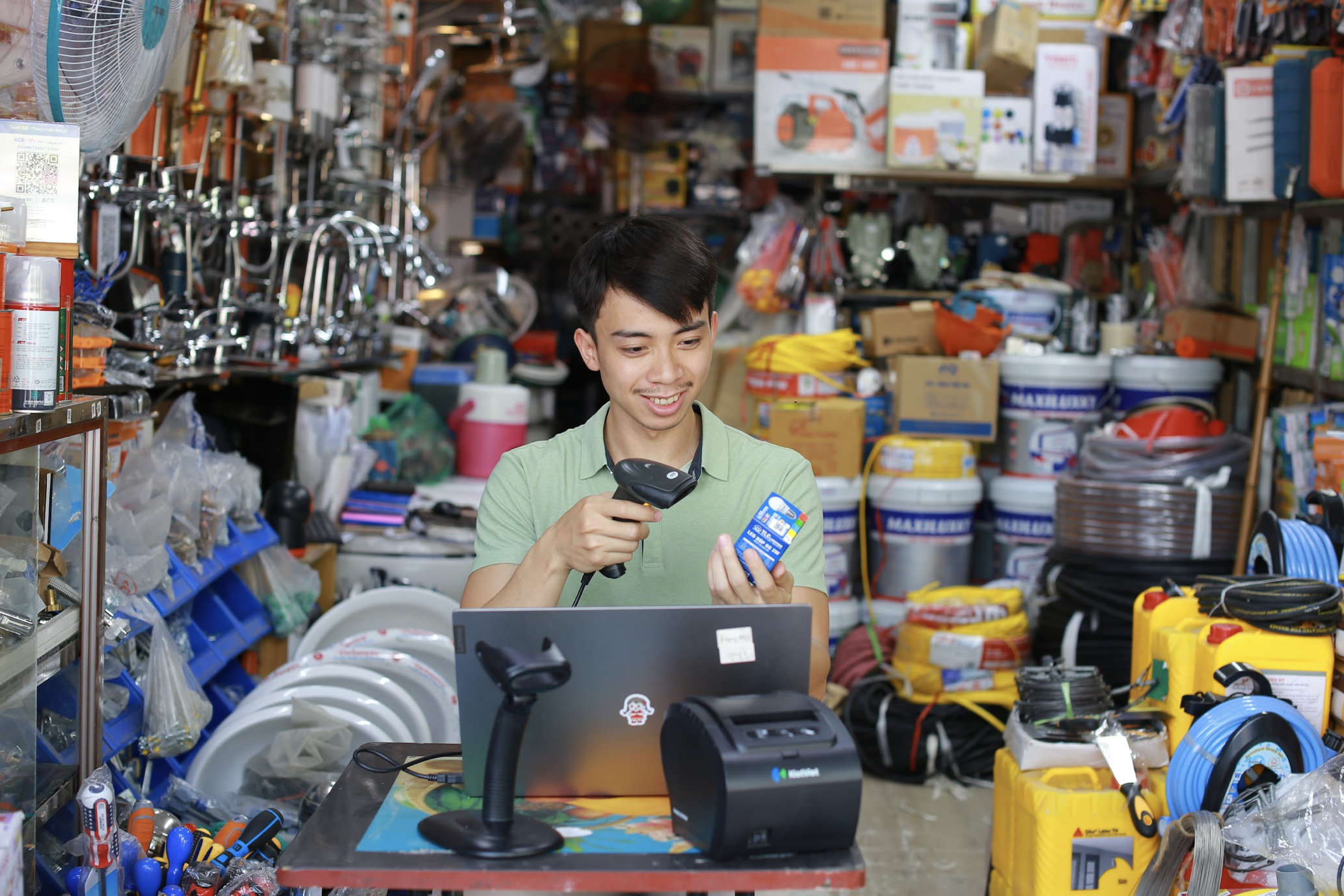 Vietcombank hỗ trợ hộ kinh doanh chuyển đổi số theo Nghị định 70- Ảnh 1.