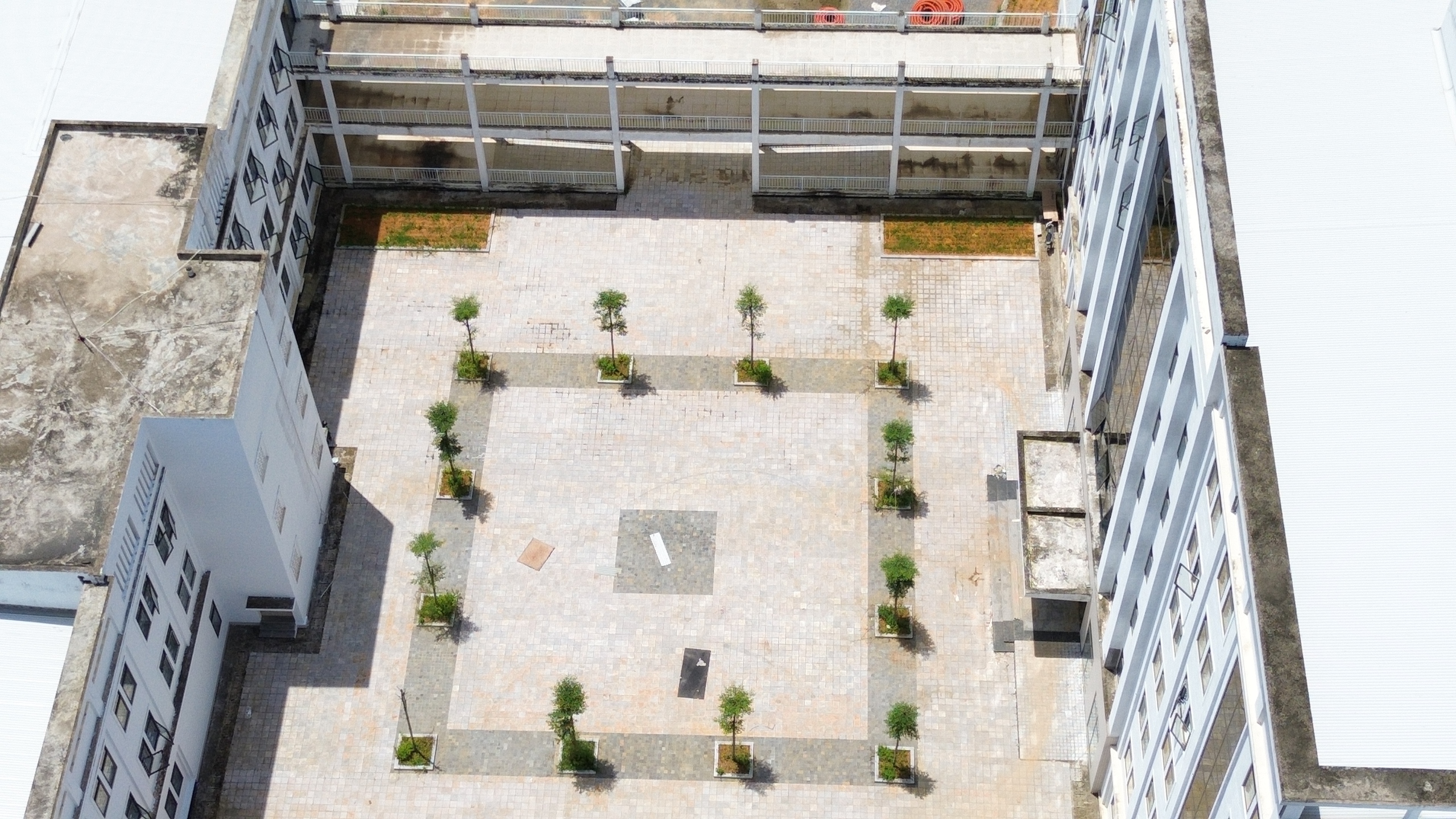 Ngắm bệnh viện tr&ecirc;n 200 tỷ đồng v&ugrave;ng bi&ecirc;n giới L&agrave;o Cai sắp ho&agrave;n th&agrave;nh- Ảnh 12.