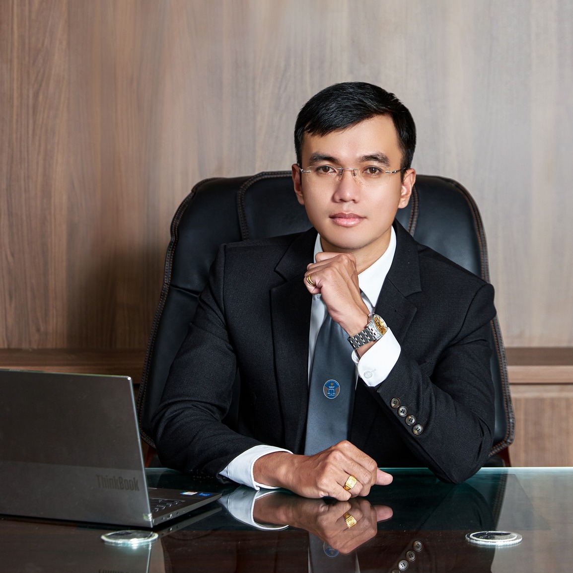Cần xử phạt nghệ sĩ cởi trần biểu diễn, c&acirc;n nhắc cấp ph&eacute;p chương tr&igrave;nh biểu diễn phản cảm- Ảnh 2.