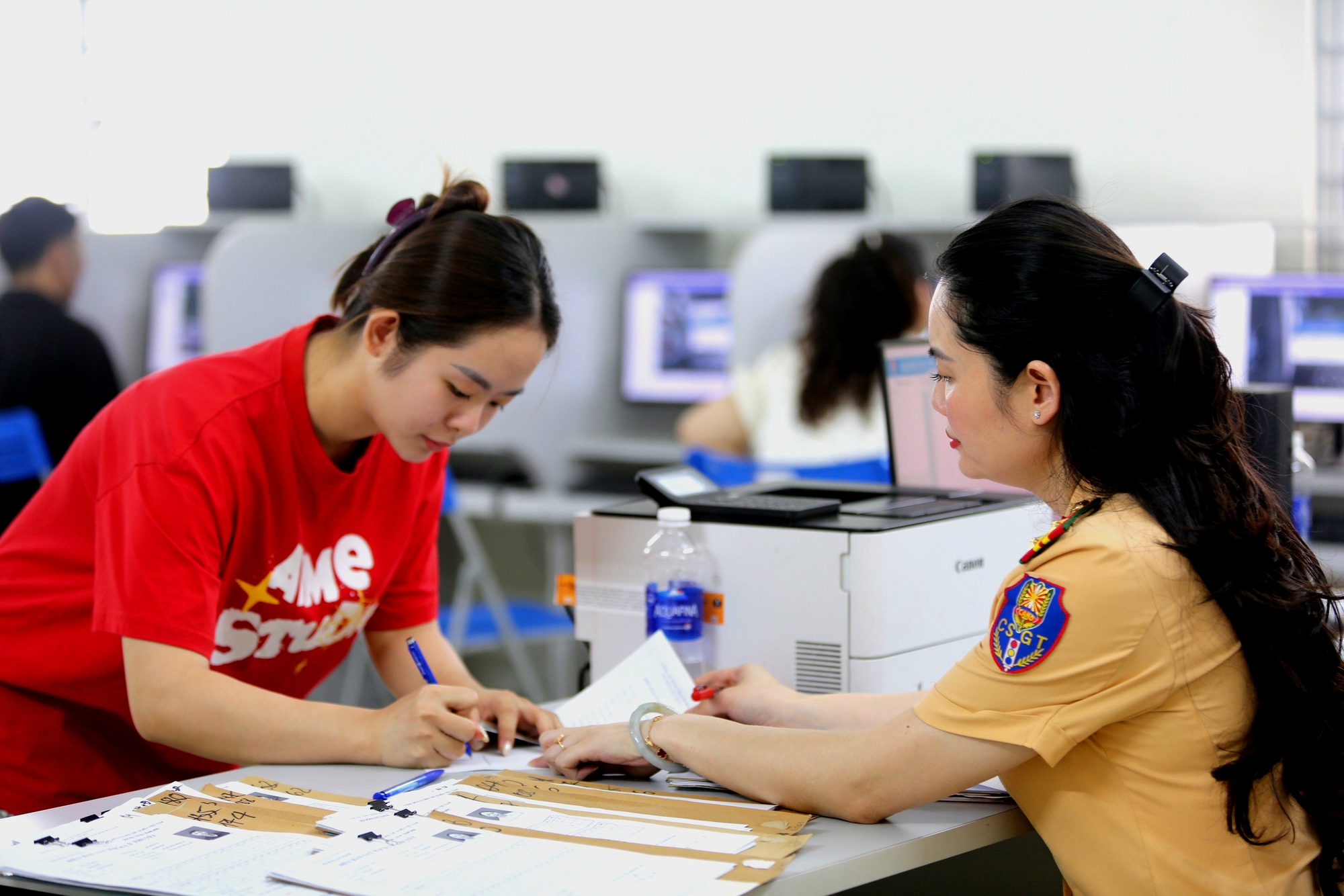 Thanh H&oacute;a tổ chức 41 kỳ s&aacute;t hạch, giải quyết hơn 13.000 hồ sơ l&aacute;i xe trong 2 th&aacute;ng- Ảnh 1.