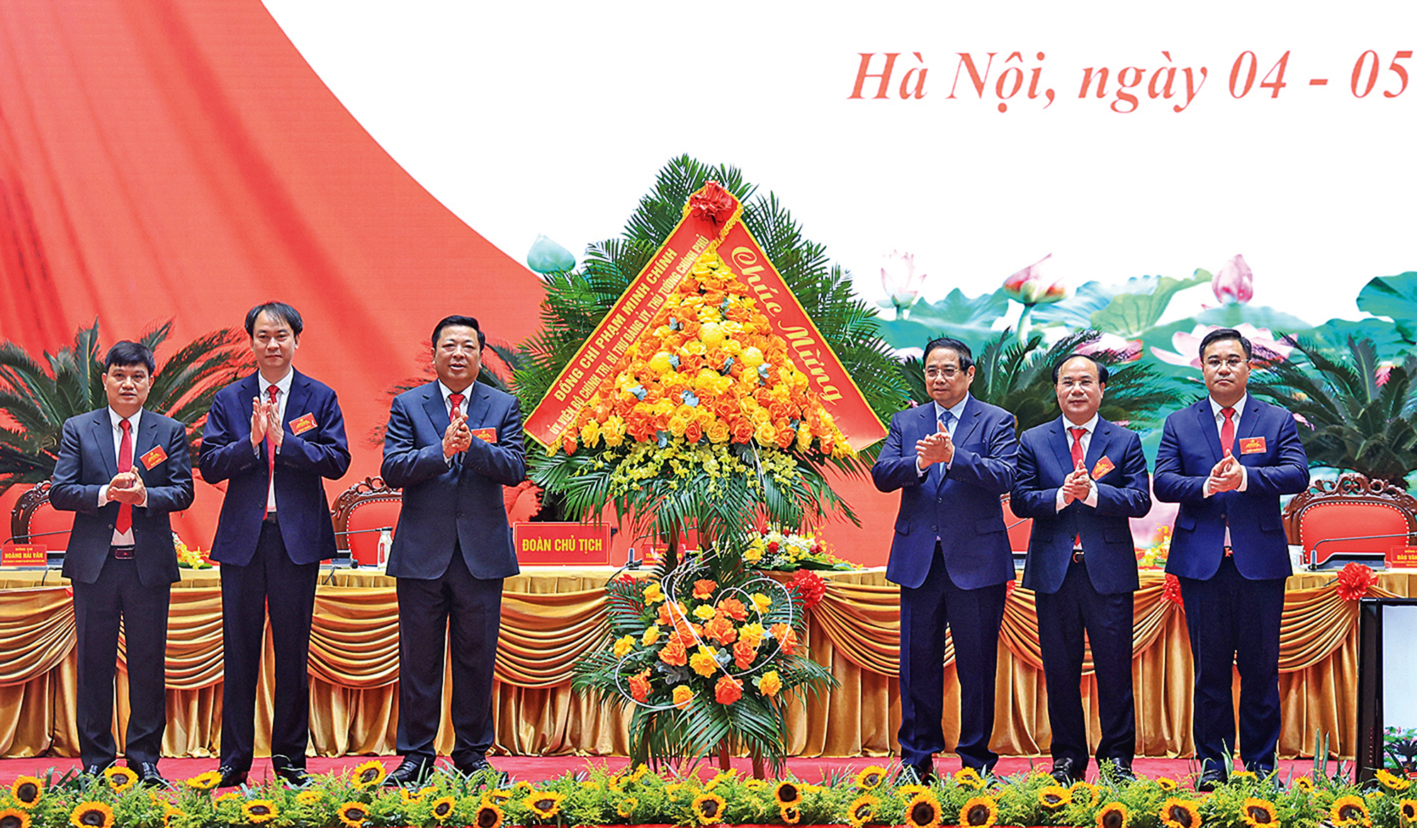 Những h&igrave;nh ảnh đẹp tại Đại hội Đại biểu Đảng bộ Bộ X&acirc;y dựng, nhiệm kỳ 2025-2030- Ảnh 4.