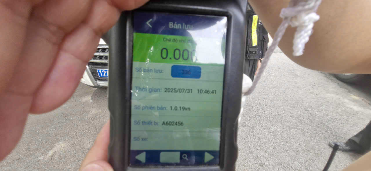 CSGT xử l&yacute; gần 200 vi phạm sau 10 ng&agrave;y tổng kiểm tra xe kinh doanh vận tải tại Lạng Sơn- Ảnh 7.