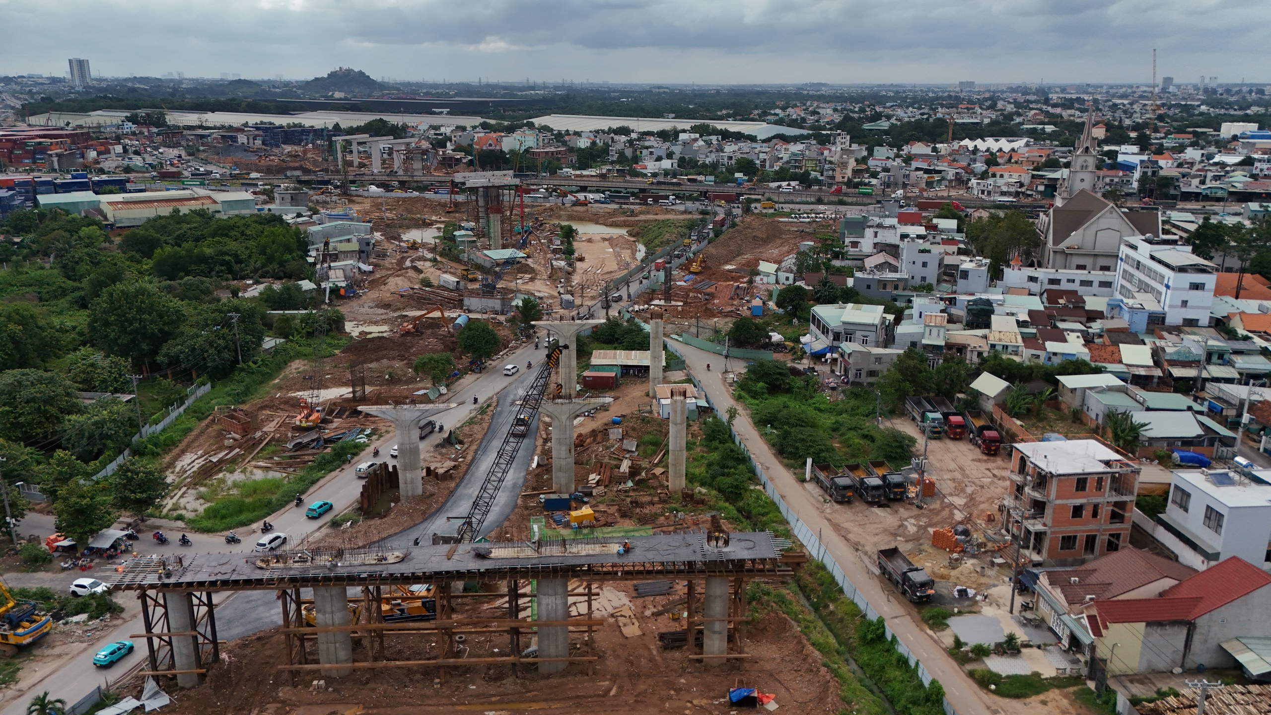 Toàn cảnh thi công nút giao phức tạp nhất ở đường Vành đai 3 TP.HCM- Ảnh 3. Toàn cảnh thi công nút giao phức tạp nhất ở đường Vành đai 3 TP.HCM- Ảnh 3.