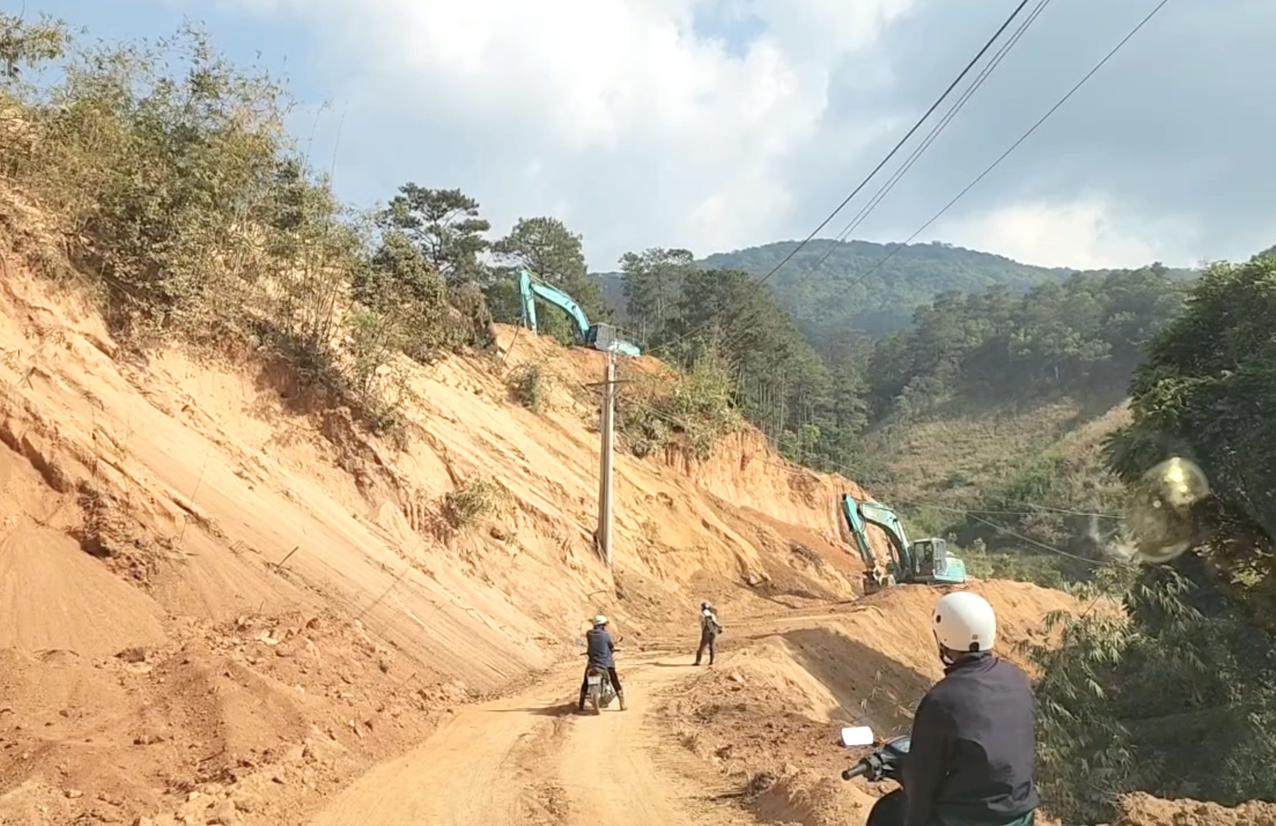 Tăng tốc thi c&ocirc;ng dự &aacute;n 600 tỷ đồng kết nối L&acirc;m Đồng - Đắk Lắk- Ảnh 12.