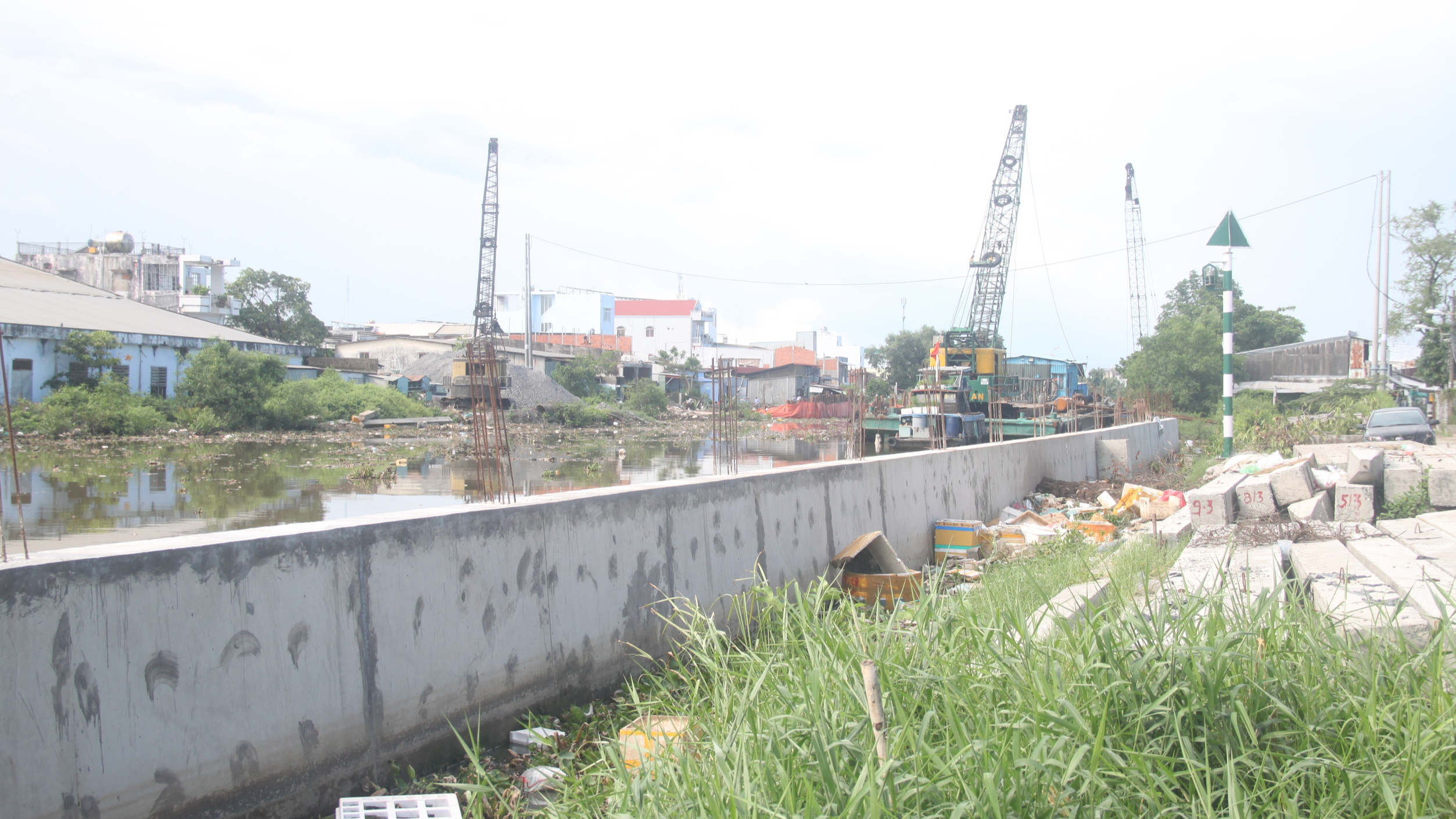 Cà Mau: Khẩn trương xây kè chống sạt lở bờ sông Bạc Liêu- Ảnh 1. Cà Mau: Khẩn trương xây kè chống sạt lở bờ sông Bạc Liêu- Ảnh 1.