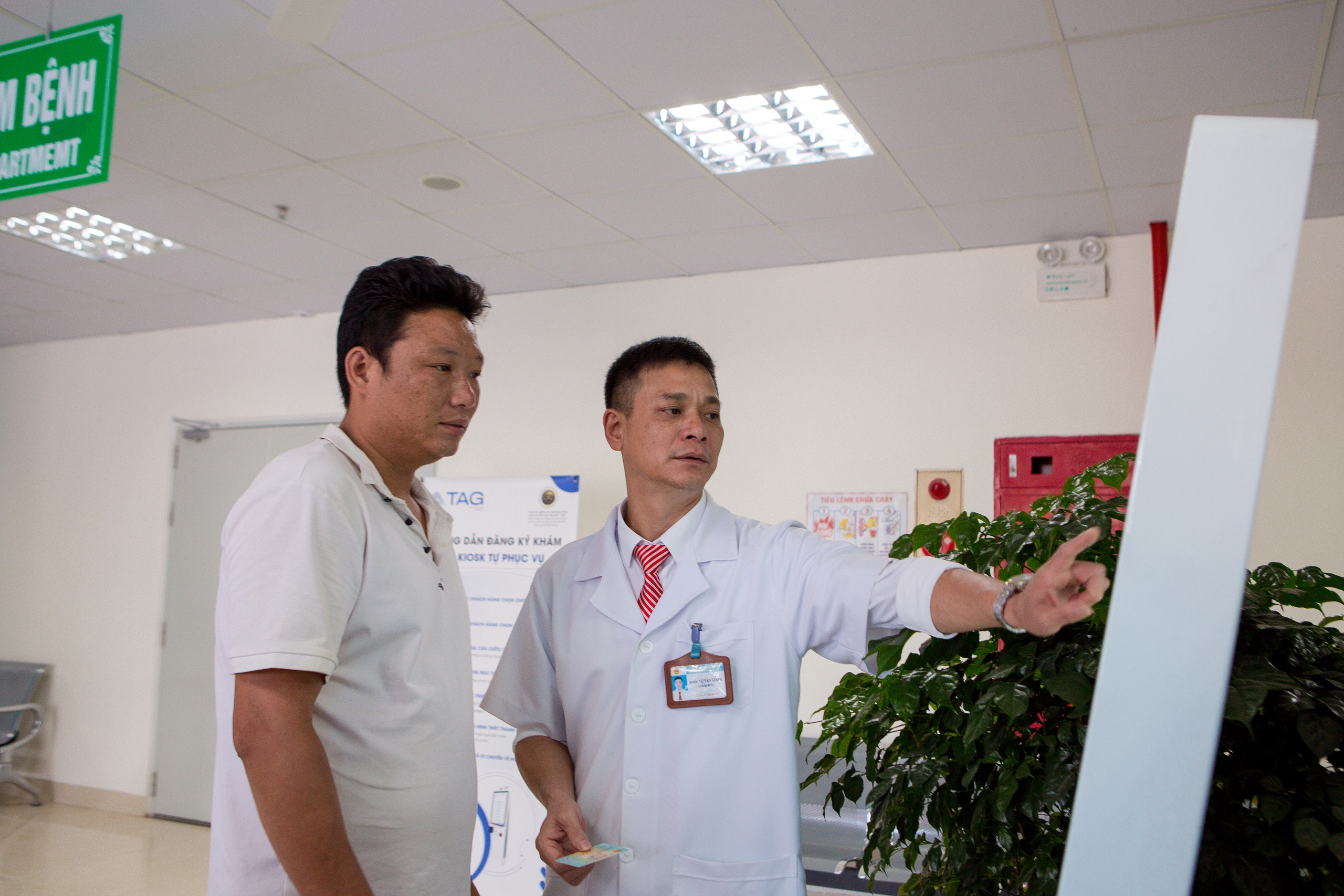 Tuy&ecirc;n Quang: Người d&acirc;n v&ugrave;ng cao nức l&ograve;ng với c&ocirc;ng tr&igrave;nh y tế hiện đại- Ảnh 3.