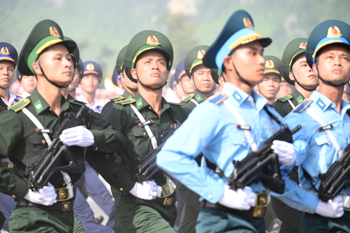 To&agrave;n cảnh c&aacute;c khối diễu binh, diễu h&agrave;nh hợp luyện khi đại lễ đ&atilde; cận kề- Ảnh 10.