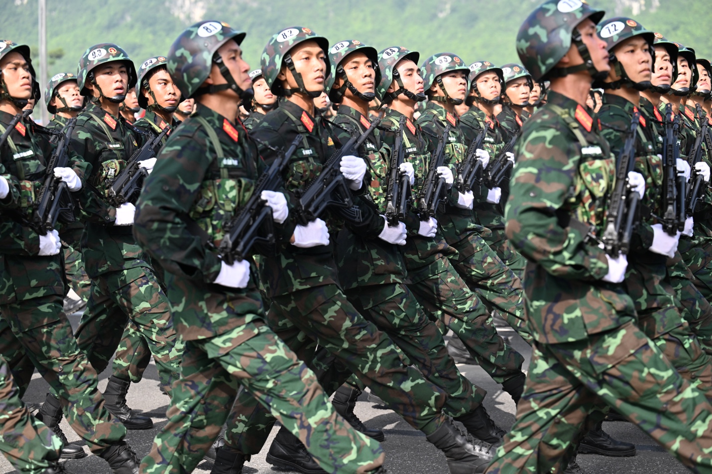 To&agrave;n cảnh c&aacute;c khối diễu binh, diễu h&agrave;nh hợp luyện khi đại lễ đ&atilde; cận kề- Ảnh 18.