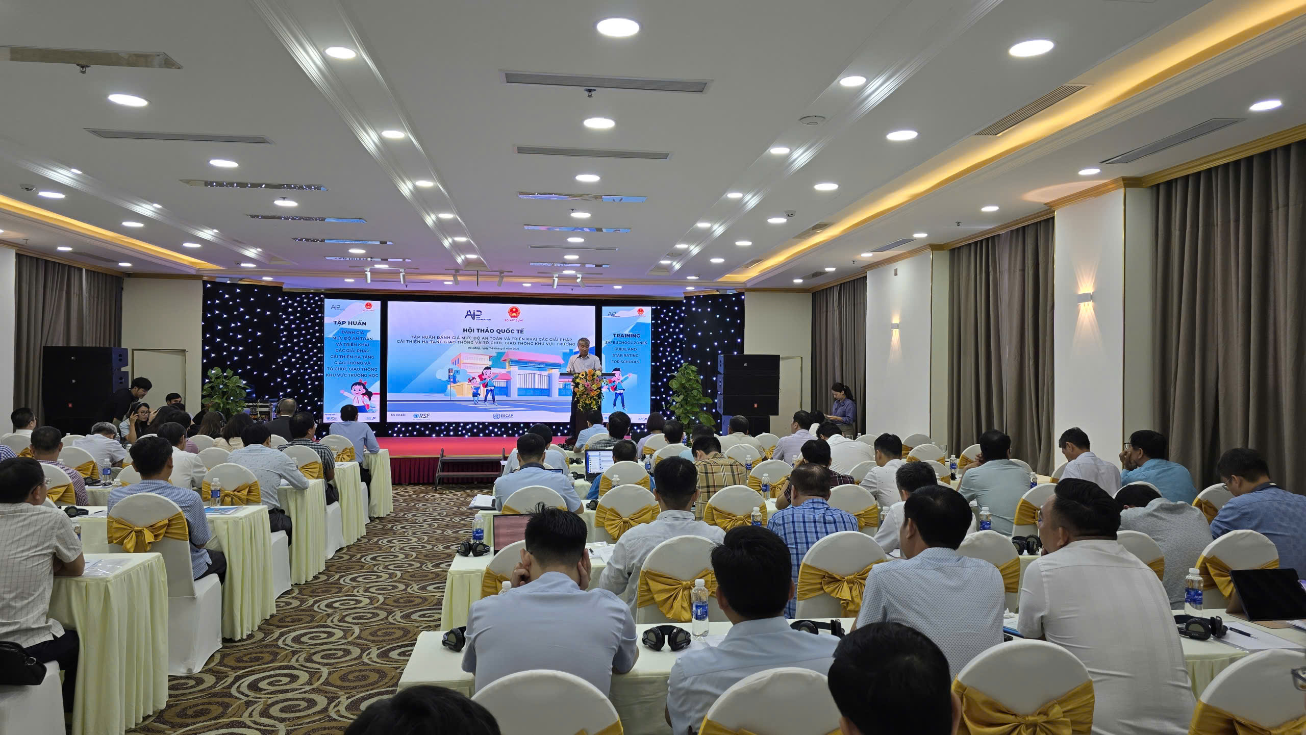 Nh&acirc;n rộng phương ph&aacute;p s&agrave;ng lọc dữ liệu, cải thiện hạ tầng, bảo đảm ATGT cho học sinh- Ảnh 2.