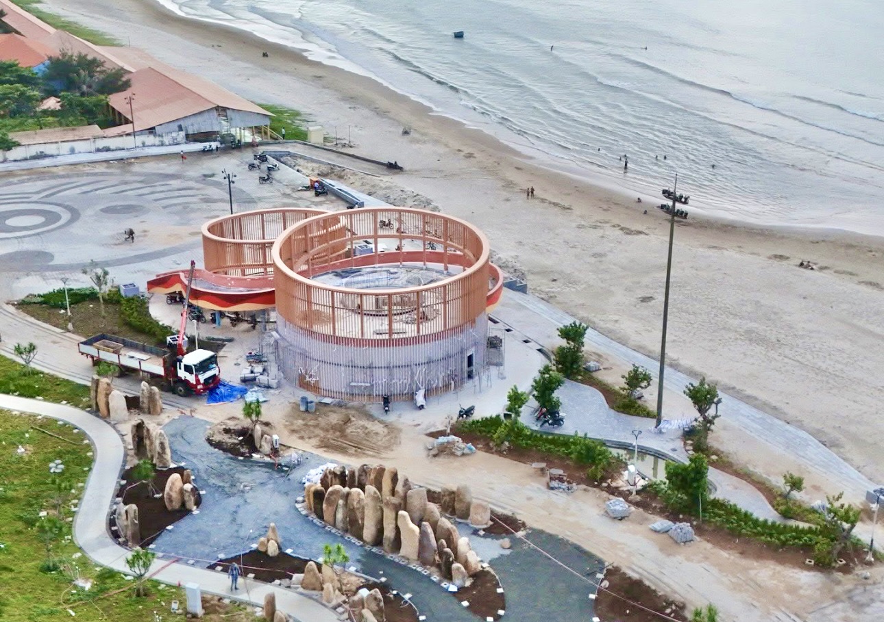 Tháp Tam Thắng như cánh buồm vươn khơi, điểm nhấn mới của Bãi Sau TP.HCM- Ảnh 18. Tháp Tam Thắng như cánh buồm vươn khơi, điểm nhấn mới của Bãi Sau TP.HCM- Ảnh 18.