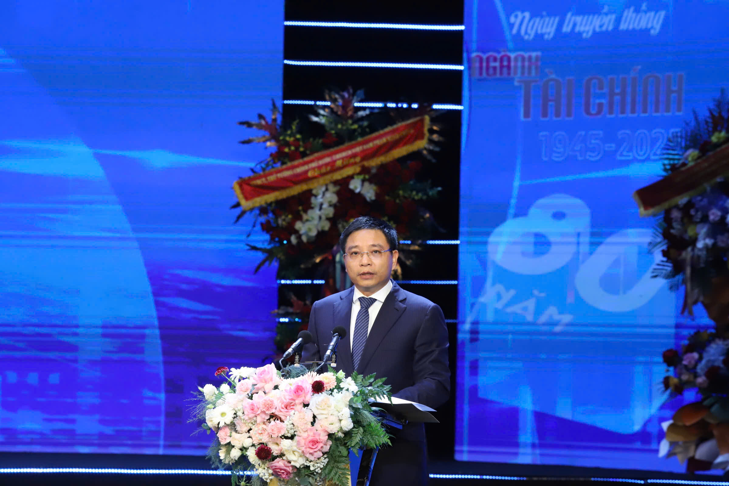 Tổng Bí thư: Ngành tài chính phải tiên phong, dấn thân, đổi mới- Ảnh 2. Tổng Bí thư: Ngành tài chính phải tiên phong, dấn thân, đổi mới- Ảnh 2.