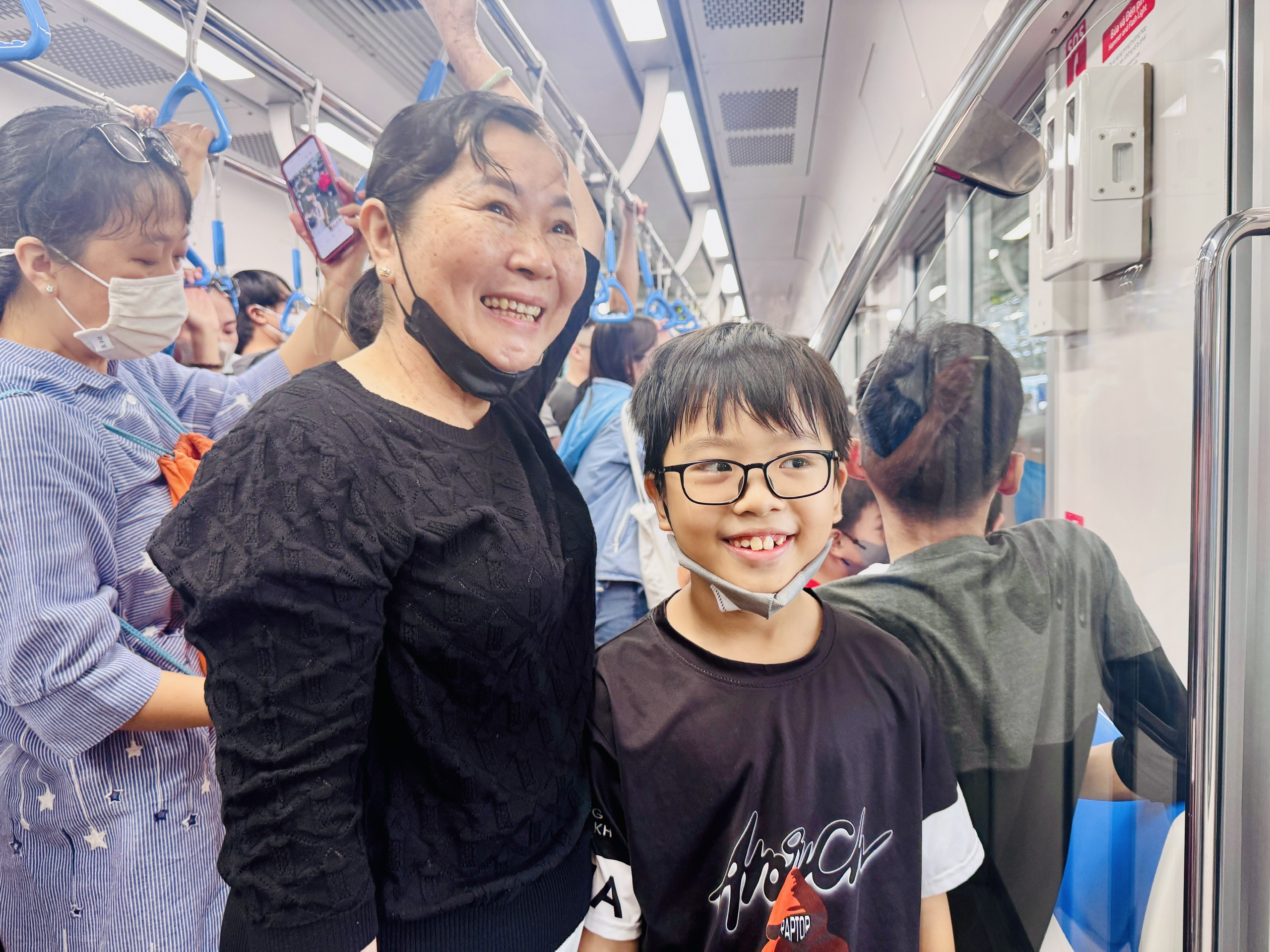 Metro phủ s&oacute;ng: H&agrave; Nội, TP.HCM tăng tốc tr&ecirc;n những đường ray tương lai- Ảnh 2.