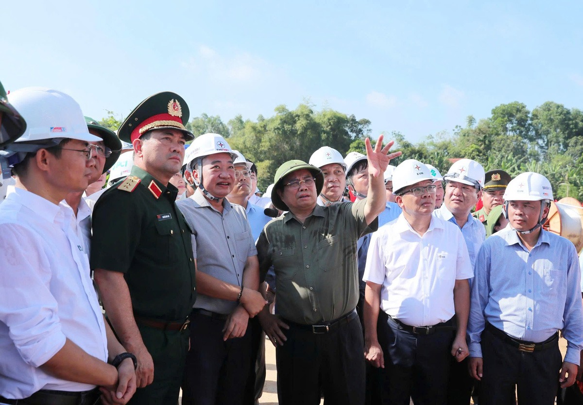 Mục sở thị c&ocirc;ng trường thi c&ocirc;ng dự &aacute;n đường d&acirc;y 500kV L&agrave;o Cai - Vĩnh Y&ecirc;n- Ảnh 8.