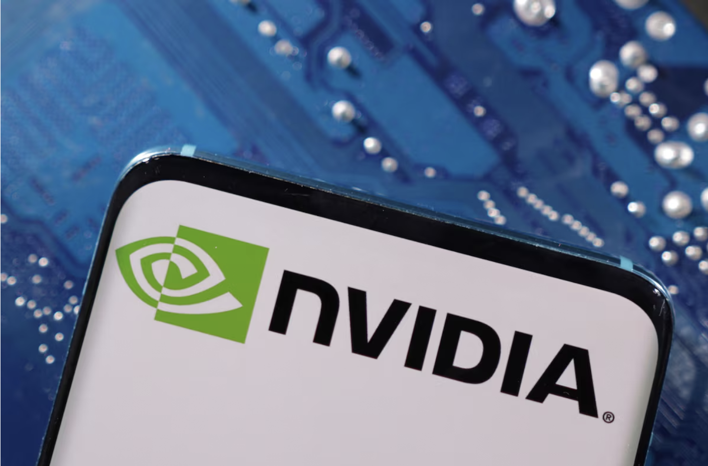 Mỹ cấp ph&eacute;p để Nvidia xuất khẩu chip H20 sang Trung Quốc- Ảnh 1.