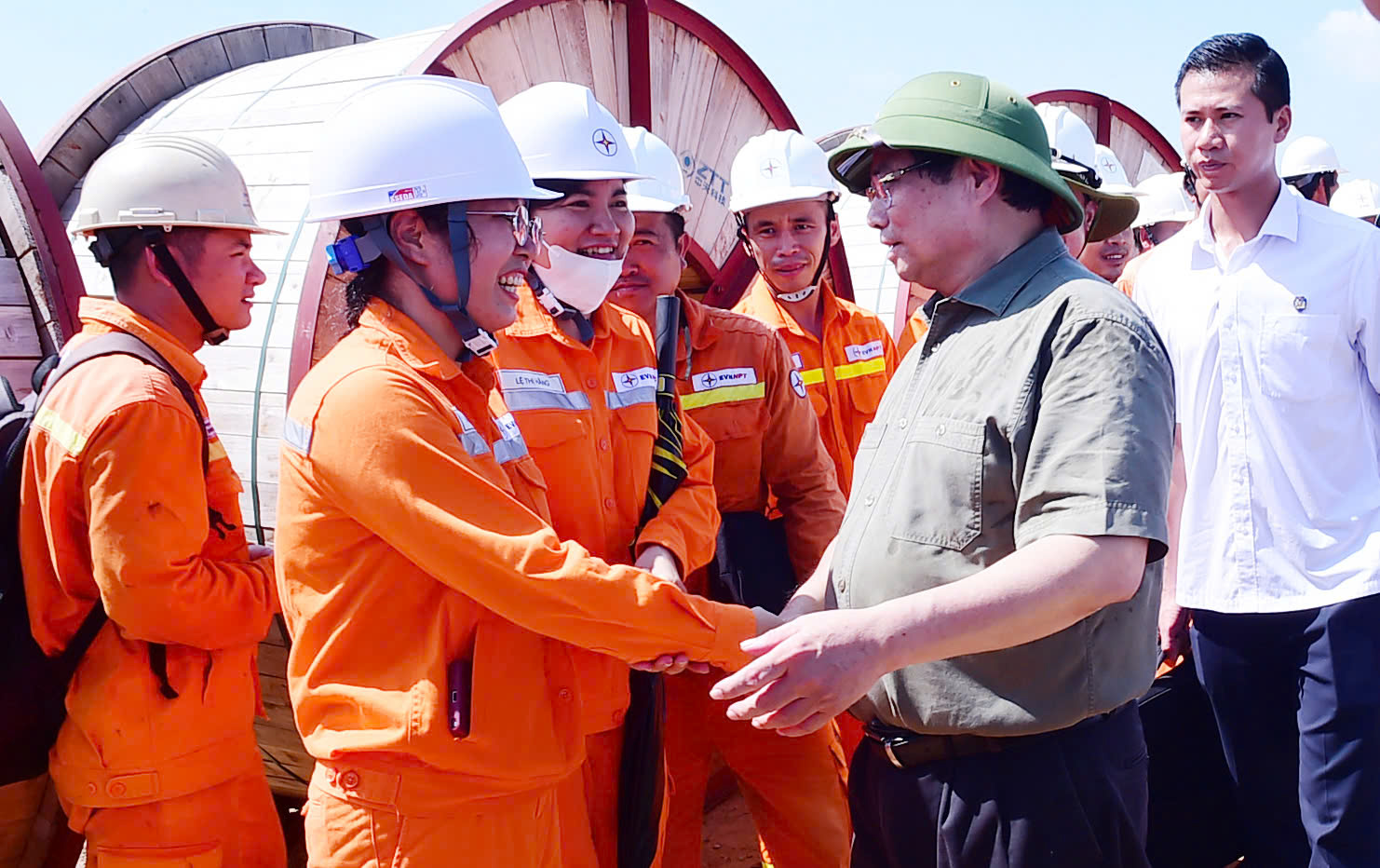 Mục sở thị c&ocirc;ng trường thi c&ocirc;ng dự &aacute;n đường d&acirc;y 500kV L&agrave;o Cai - Vĩnh Y&ecirc;n- Ảnh 10.