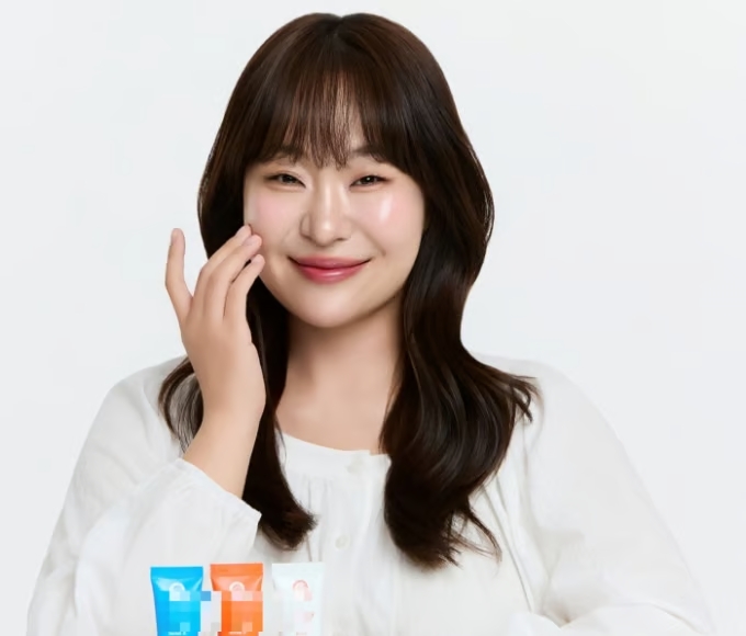 Nữ diễn vi&ecirc;n h&agrave;i xin lỗi v&igrave; quảng c&aacute;o sai sự thật- Ảnh 1.