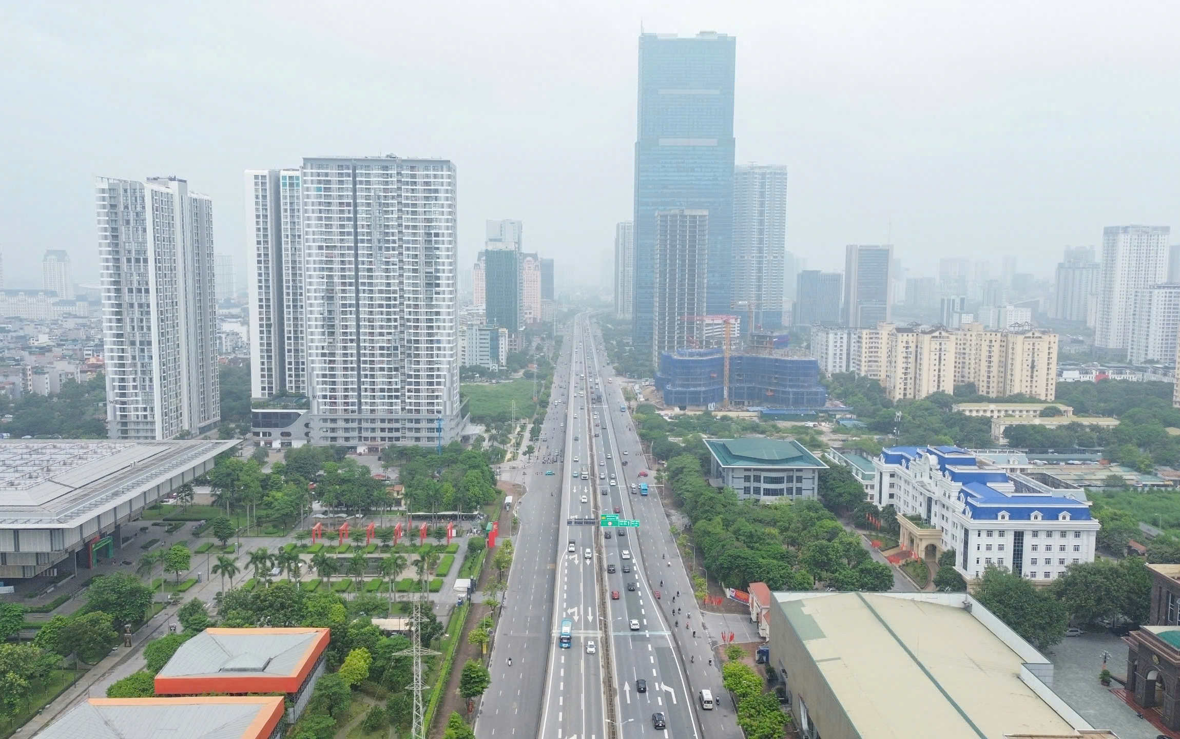 Cửa ng&otilde; H&agrave; Nội th&ocirc;ng tho&aacute;ng trong ng&agrave;y thứ ba nghỉ lễ 2/9- Ảnh 1.