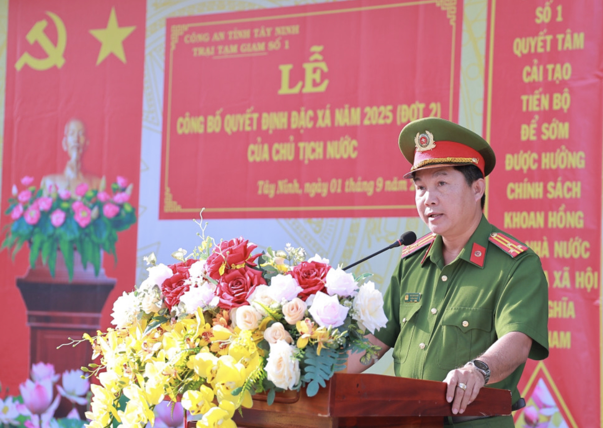 T&acirc;y Ninh: C&ocirc;ng bố quyết định đặc x&aacute; của Chủ tịch nước- Ảnh 1.