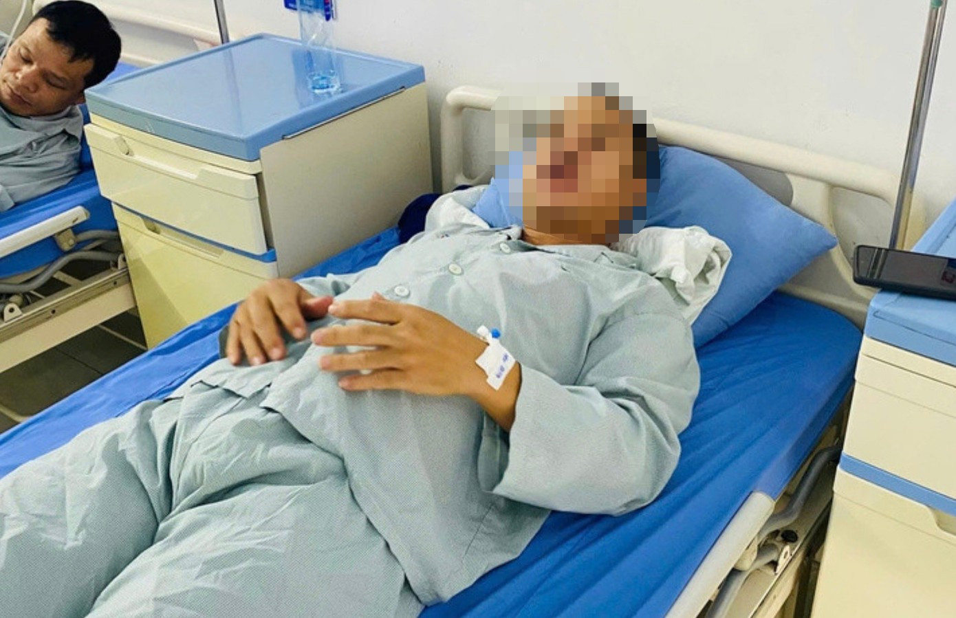 Xử l&yacute; nghi&ecirc;m vụ bị đ&aacute;nh nhập viện v&igrave; cứu người bị tai nạn giao th&ocirc;ng ở Bắc Ninh- Ảnh 1.