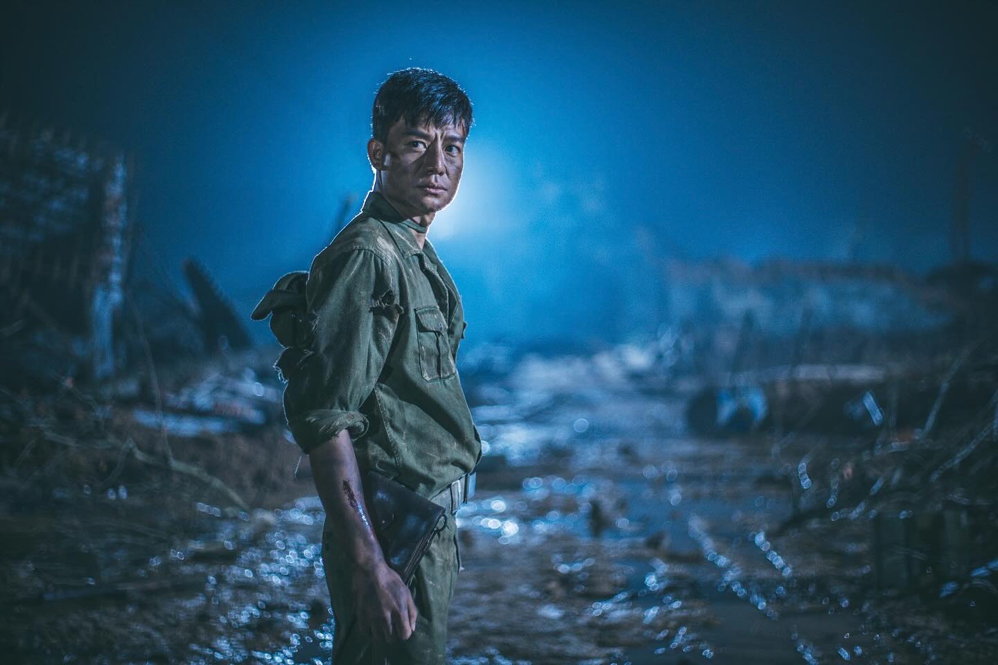 Diễn viên Hiếu Nguyễn: “Mưa đỏ” giúp tôi thoát khỏi danh xưng phản diện màn ảnh- Ảnh 2. Diễn viên Hiếu Nguyễn: “Mưa đỏ” giúp tôi thoát khỏi danh xưng phản diện màn ảnh- Ảnh 2.