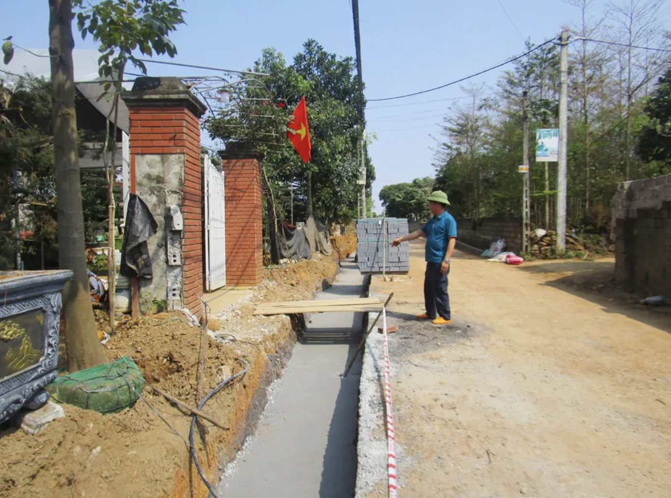 Nông thôn mới lấy quy hoạch và hạ tầng làm nền tảng- Ảnh 2. Nông thôn mới lấy quy hoạch và hạ tầng làm nền tảng- Ảnh 2.