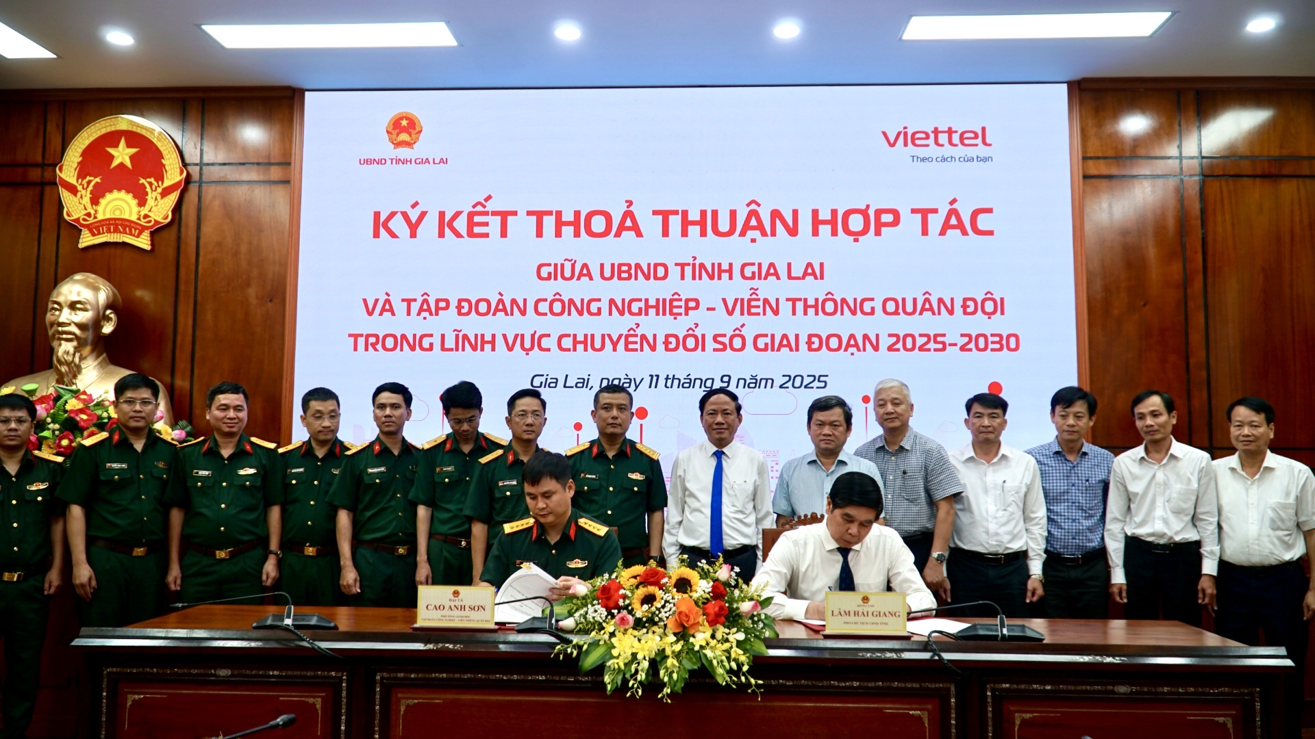 Gia Lai - Viettel k&yacute; kết hợp t&aacute;c chuyển đổi số giai đoạn 2025-2030- Ảnh 4.