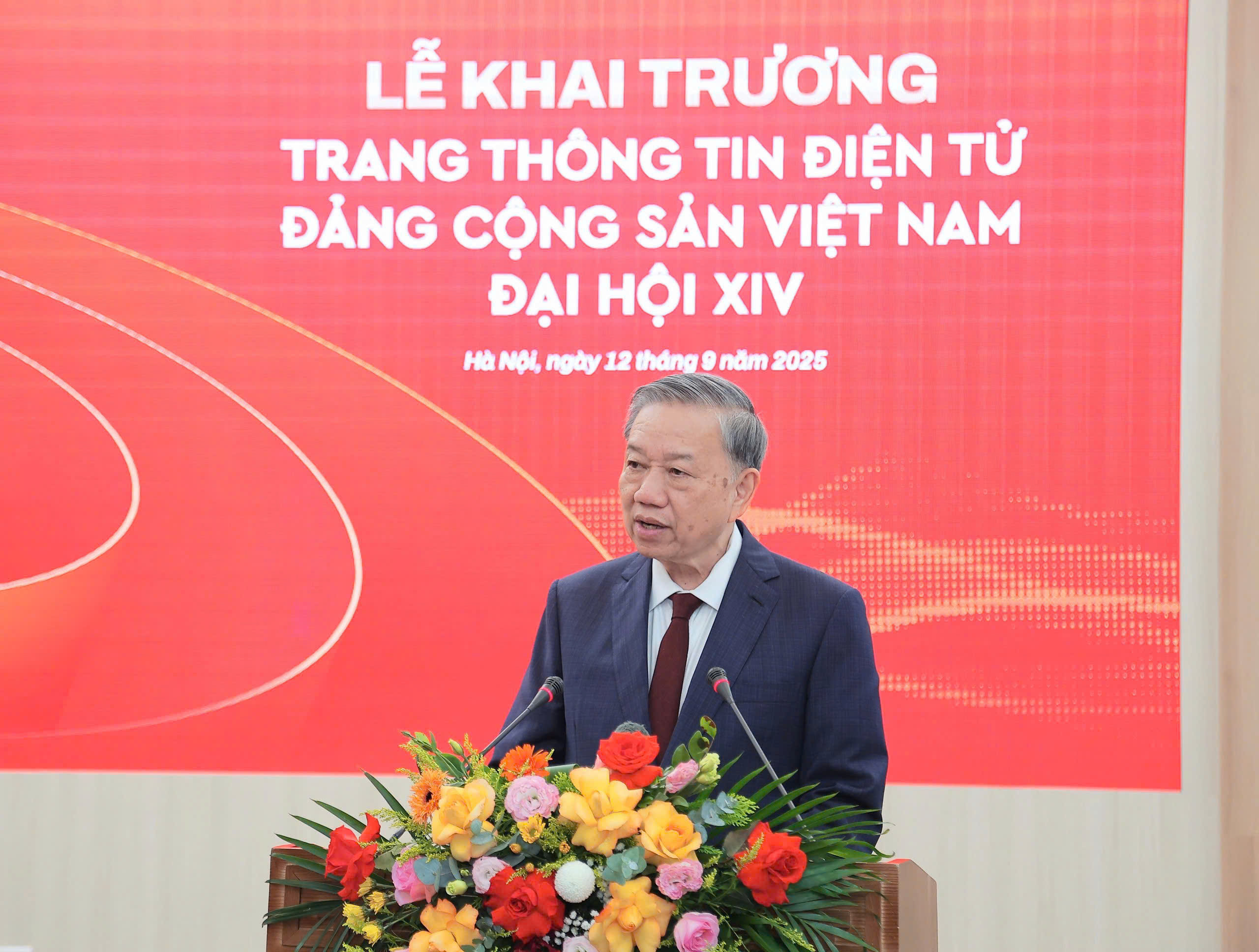 Tổng B&iacute; thư T&ocirc; L&acirc;m dự lễ khai trương Trang th&ocirc;ng tin điện tử về Đại hội XIV của Đảng- Ảnh 1.