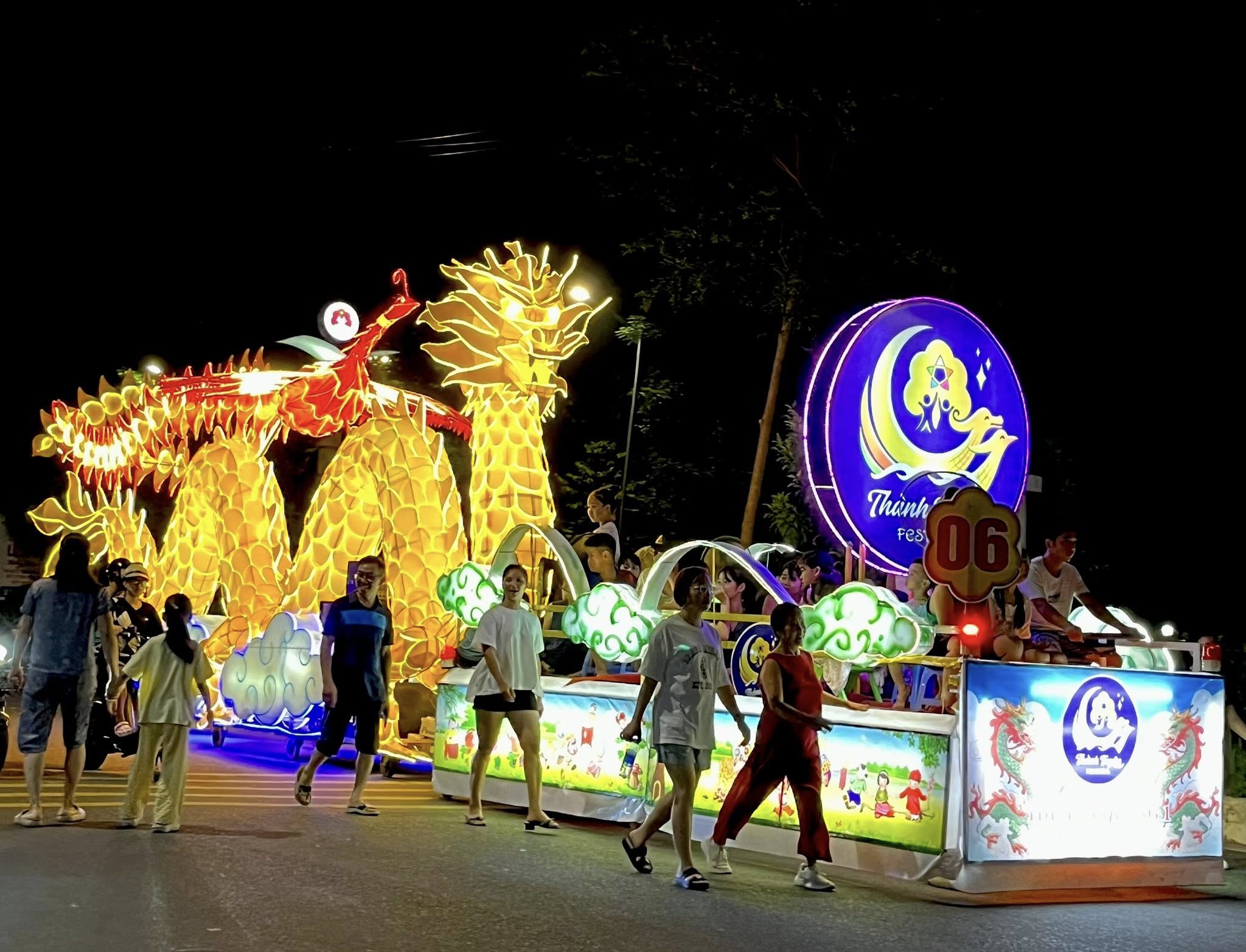 Người d&acirc;n rộn r&agrave;ng chuẩn bị cho Lễ hội Th&agrave;nh Tuy&ecirc;n 2025- Ảnh 3.