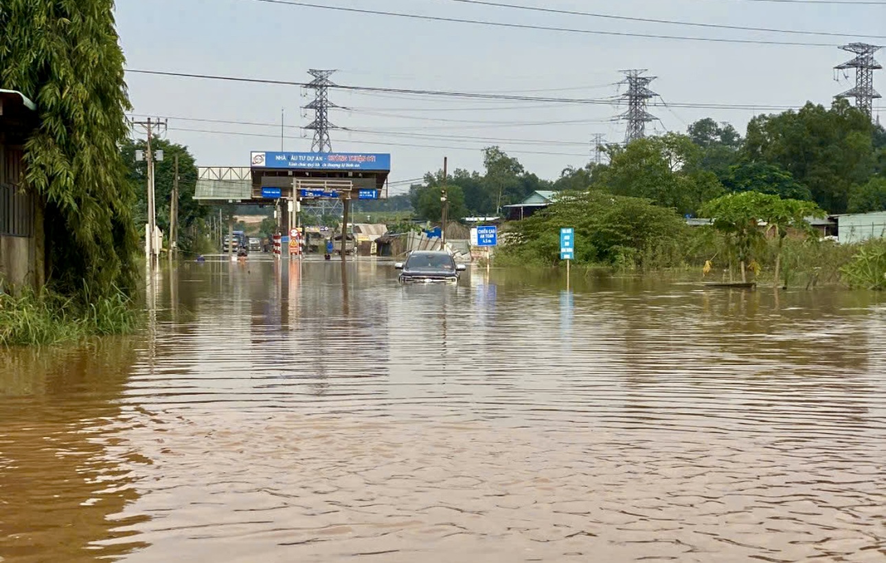 Triển khai giải ph&aacute;p chống ngập &uacute;ng tr&ecirc;n cao tốc Bi&ecirc;n H&ograve;a - Vũng T&agrave;u- Ảnh 5.