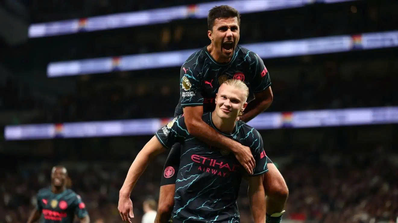 Nhận định, dự đoán kết quả Man City và MU, Ngoại hạng Anh 2025-2026- Ảnh 1. Nhận định, dự đoán kết quả Man City và MU, Ngoại hạng Anh 2025-2026- Ảnh 1.