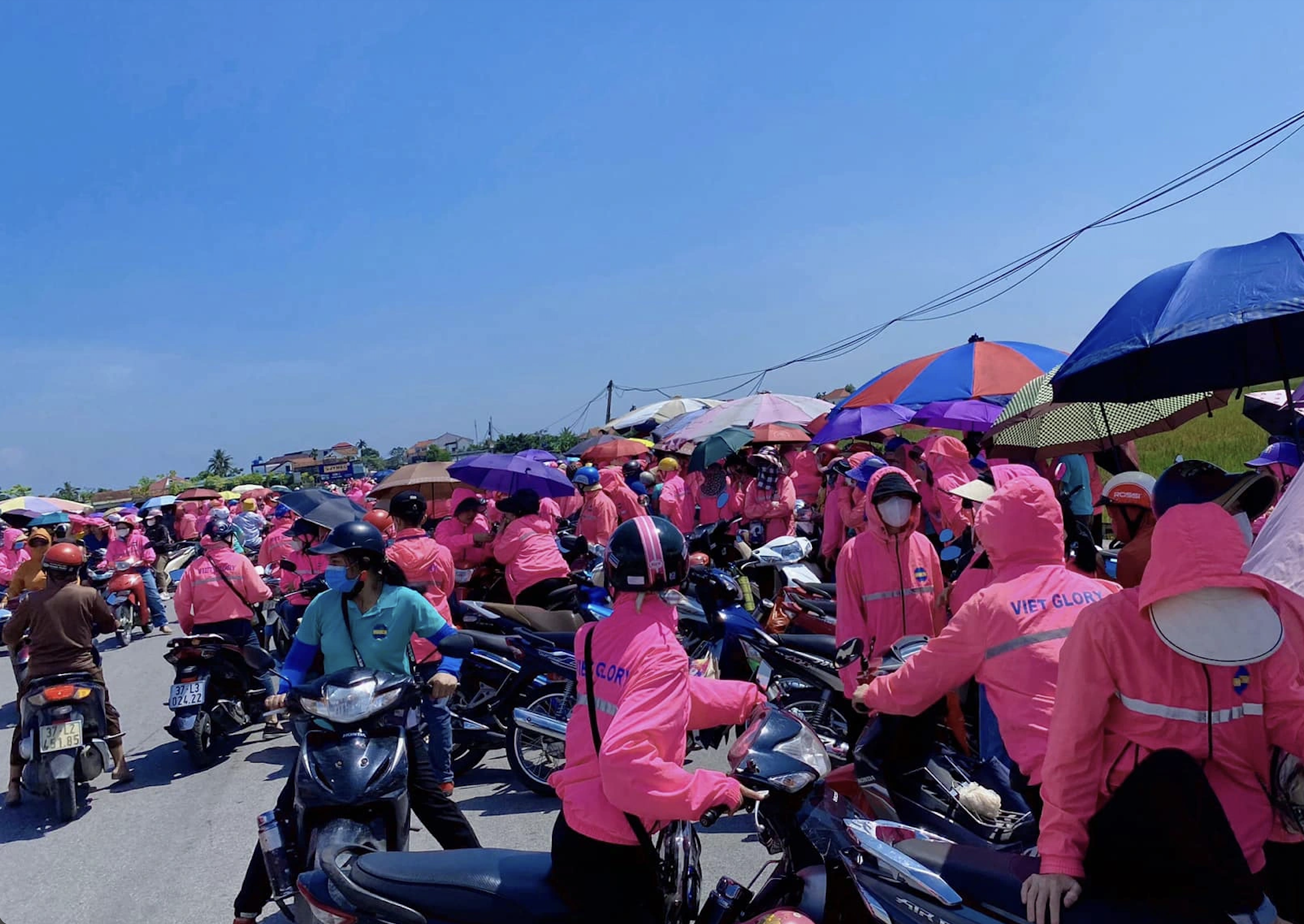 Nh&acirc;n rộng m&ocirc; h&igrave;nh "C&ocirc;ng nh&acirc;n giữ g&igrave;n an to&agrave;n giao th&ocirc;ng", s&aacute;ng kiến từ thực tiễn- Ảnh 2.