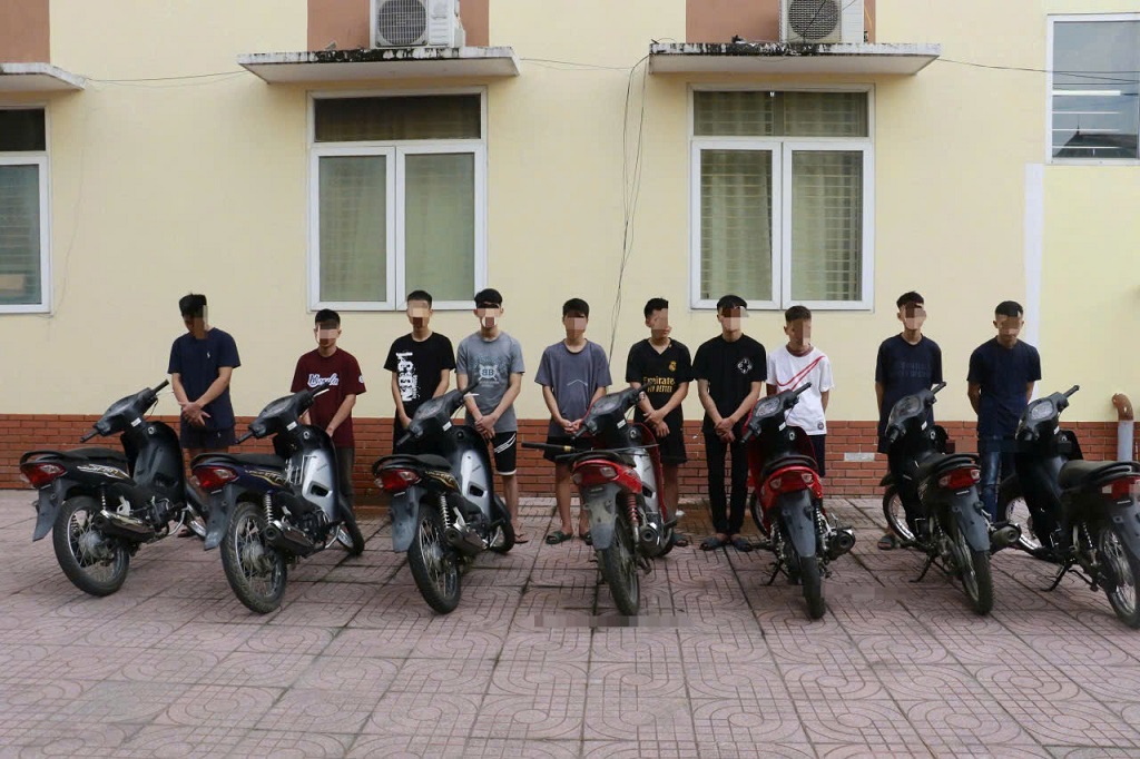 Nghệ An: Triệu tập 14 đối tượng g&acirc;y rối trật tự c&ocirc;ng cộng- Ảnh 1.