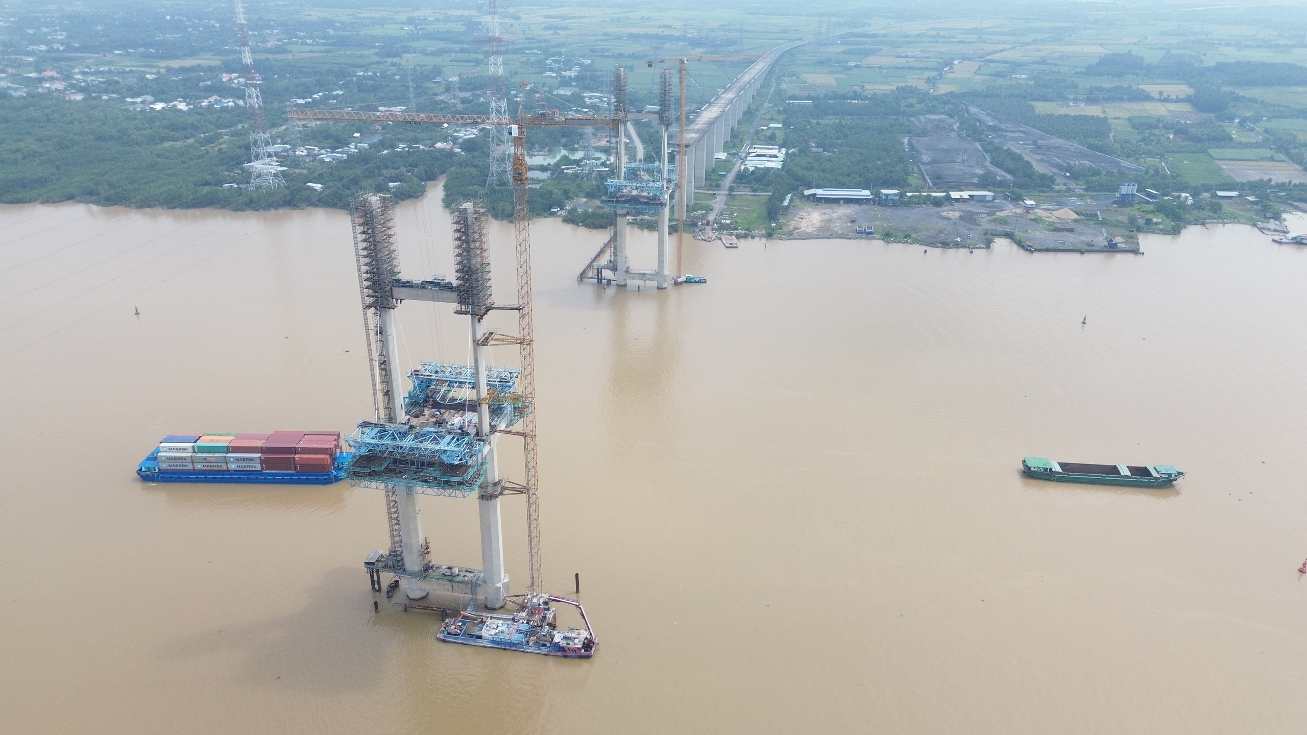 Cầu Phước Khánh trên cao tốc Bến Lức - Long Thành đang hồi sinh ra sao?- Ảnh 2. Cầu Phước Khánh trên cao tốc Bến Lức - Long Thành đang hồi sinh ra sao?- Ảnh 2.